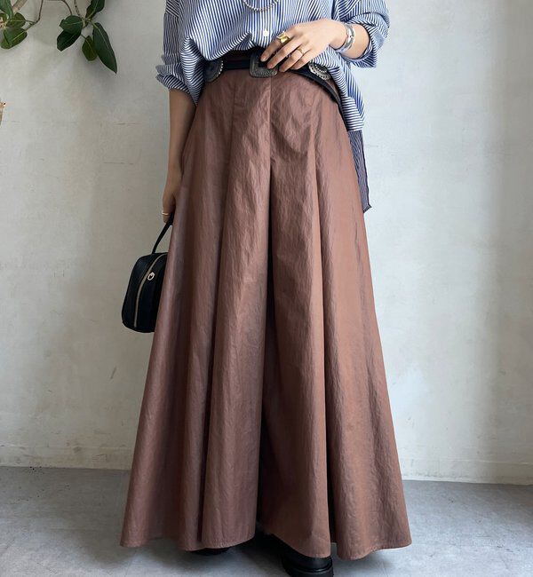  「シャイニータックフレアスカート」|スカート|