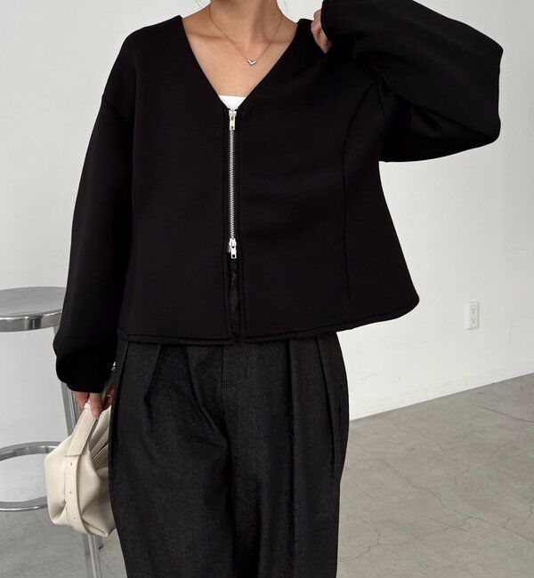  「【スタイルアップが叶う/伸縮性◎】ペプラムジップカーディガン」|Tシャツ・カットソー|
