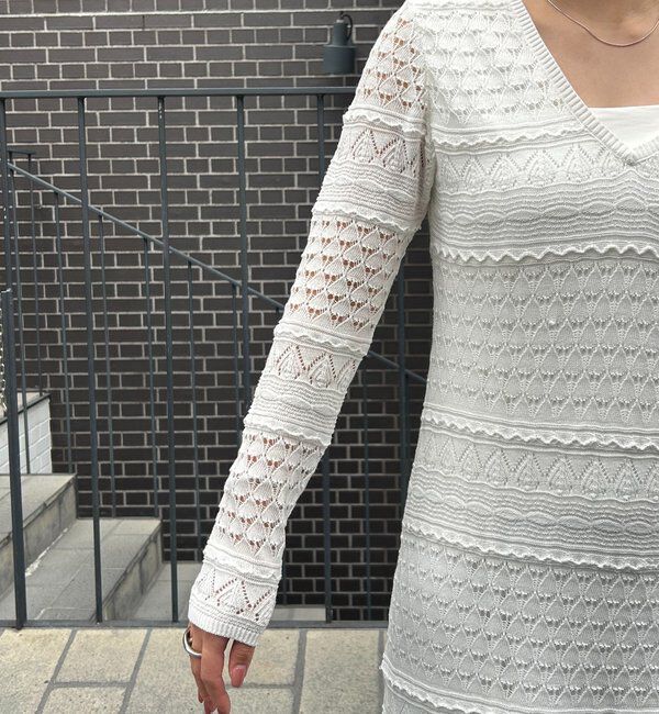  「【安心感のある裏地付き】深Vレースワンピース」|ワンピース|