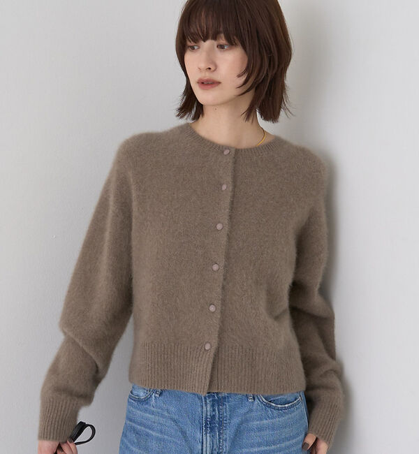 Rouge vif「フォックスウールクルーネッククルミ釦カーディガン」|カーディガン|ベージュ