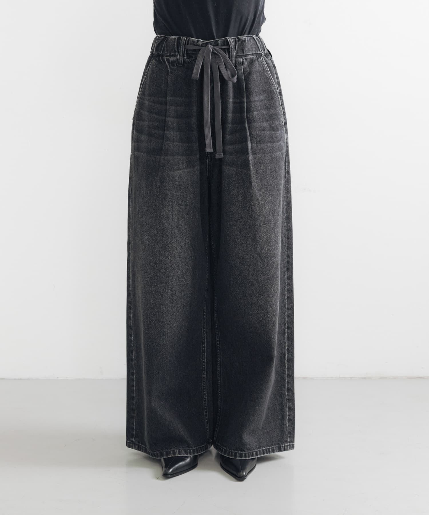 URBAN RESEARCH「デニムイージーワイドパンツ」|デニム|