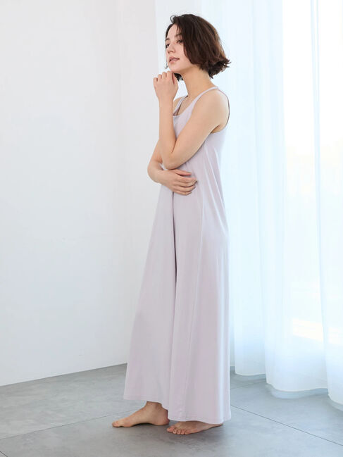 Te chichi「ワンポイント刺繍ロングワンピース」|ワンピース|