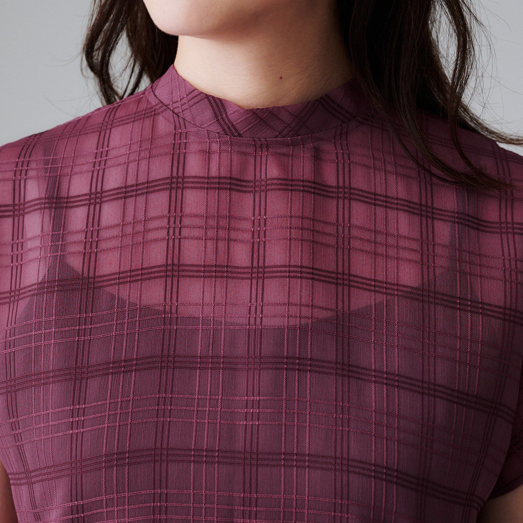 UNTITLED「【シアー】チェックスタンドネックブラウス」|シャツ・ブラウス|