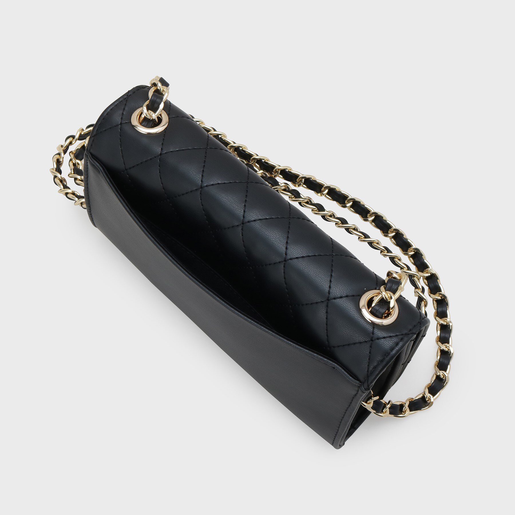 UNTITLED「キルティングチェーンショルダー」|ショルダー・メッセンジャー|