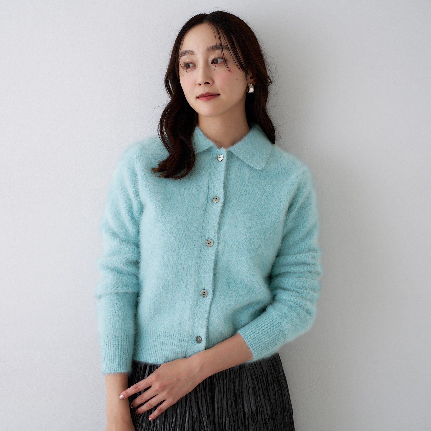 UNTITLED「【ふわふわニット/オンオフ使える】フォックスカシミヤ衿付きカーディガン」|カーディガン|