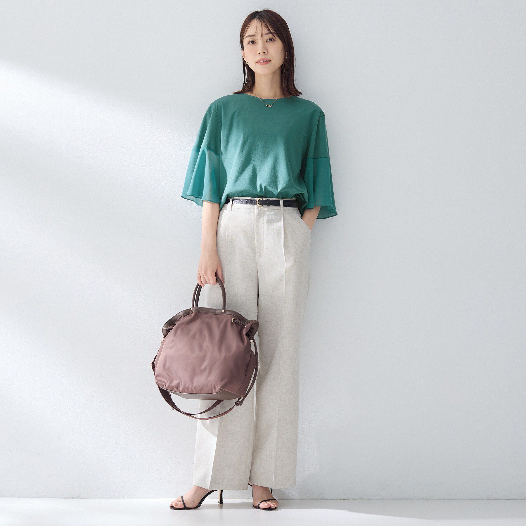 UNTITLED「【洗える／袖シアー／Tシャツ風】袖シアープルオーバー」|Tシャツ・カットソー|