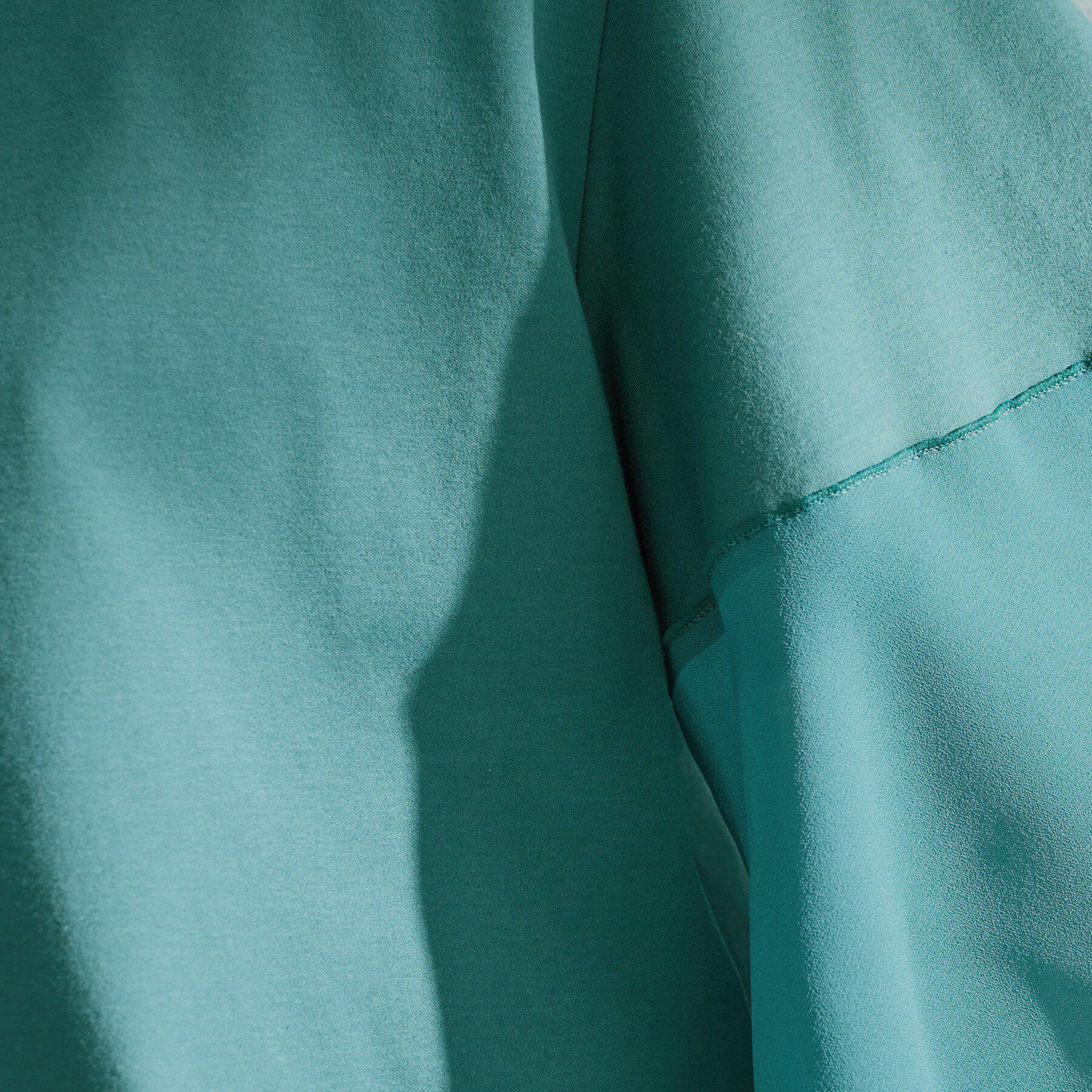 UNTITLED「【洗える／袖シアー／Tシャツ風】袖シアープルオーバー」|Tシャツ・カットソー|