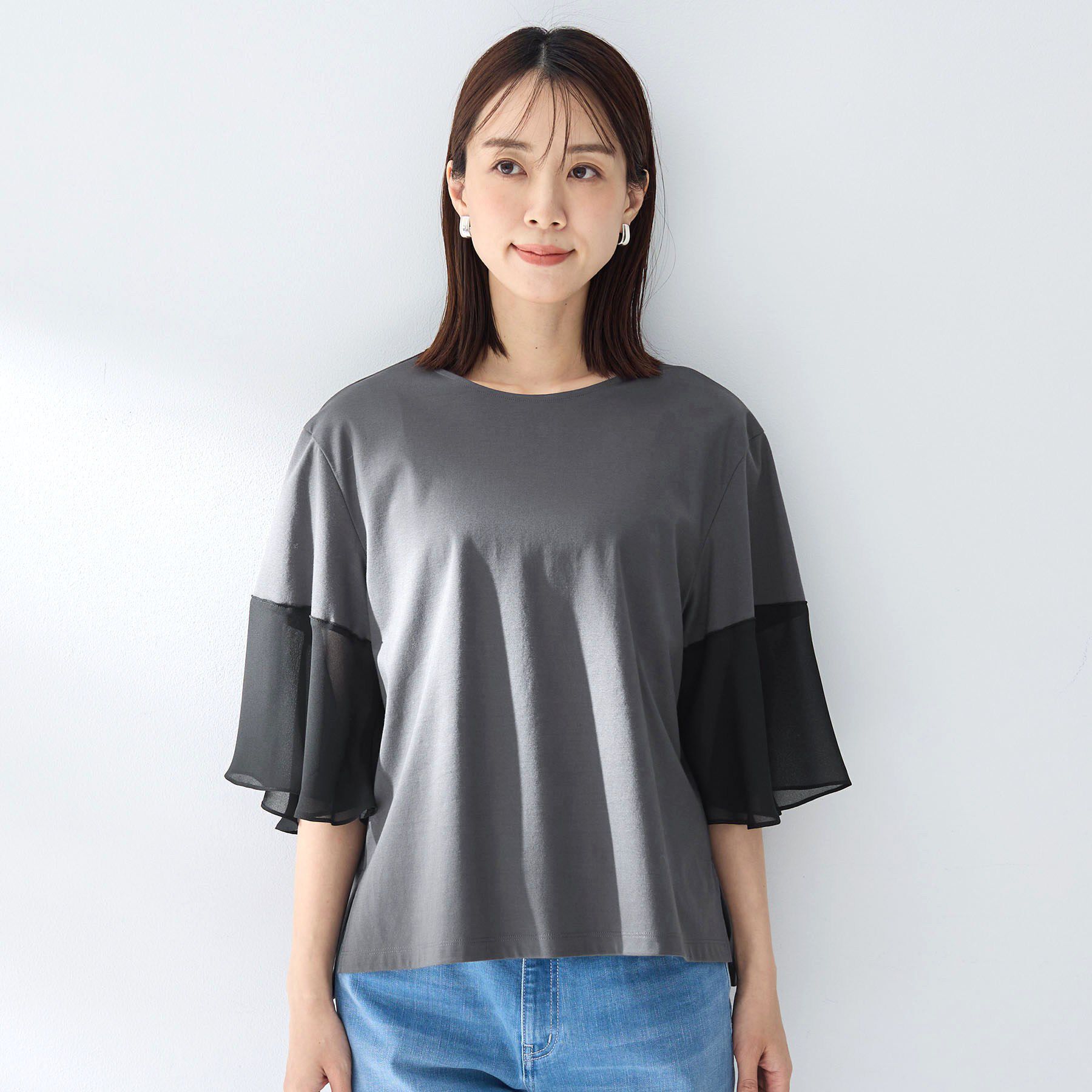 UNTITLED「【洗える／袖シアー／Tシャツ風】袖シアープルオーバー」|Tシャツ・カットソー|