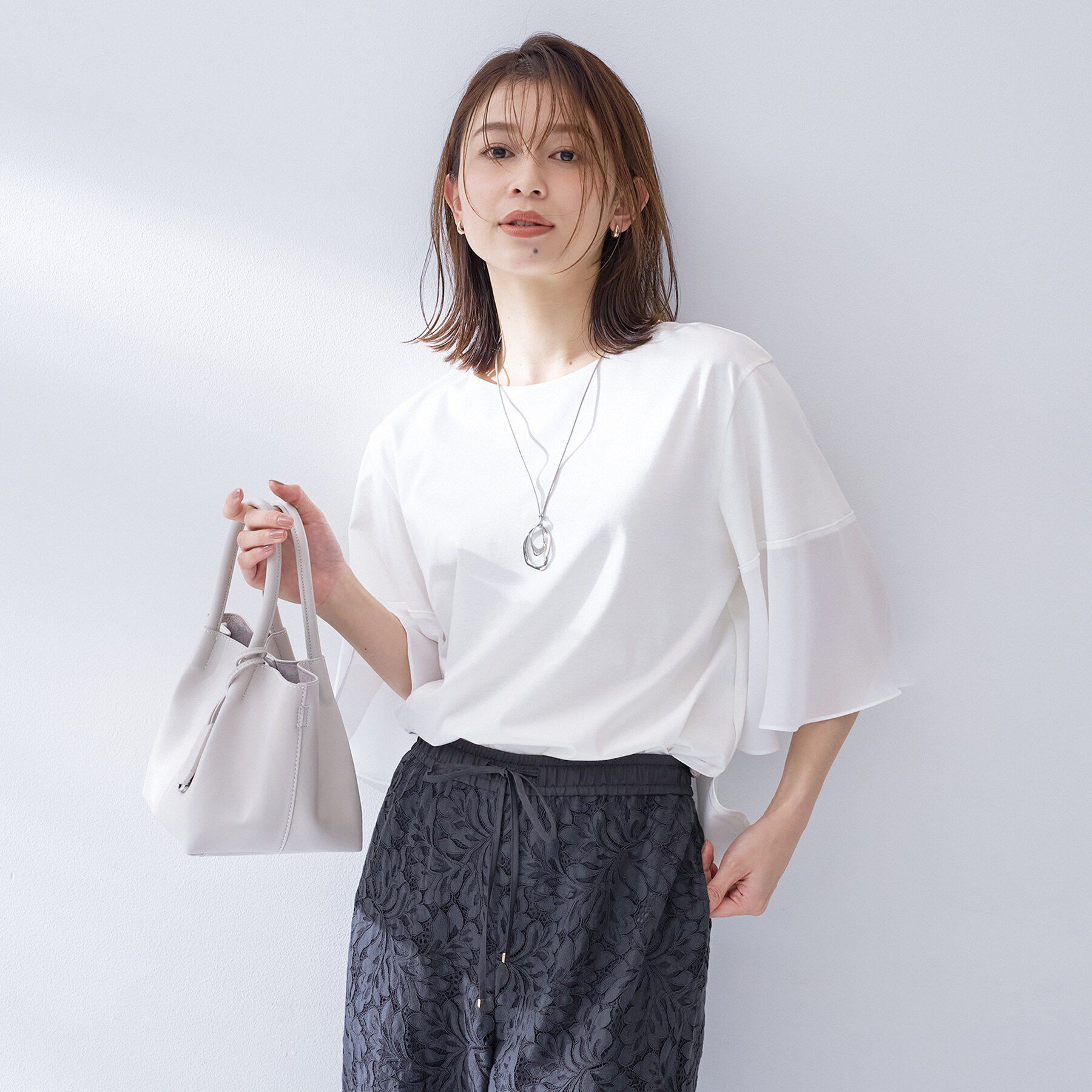 UNTITLED「【洗える／袖シアー／Tシャツ風】袖シアープルオーバー」|Tシャツ・カットソー|