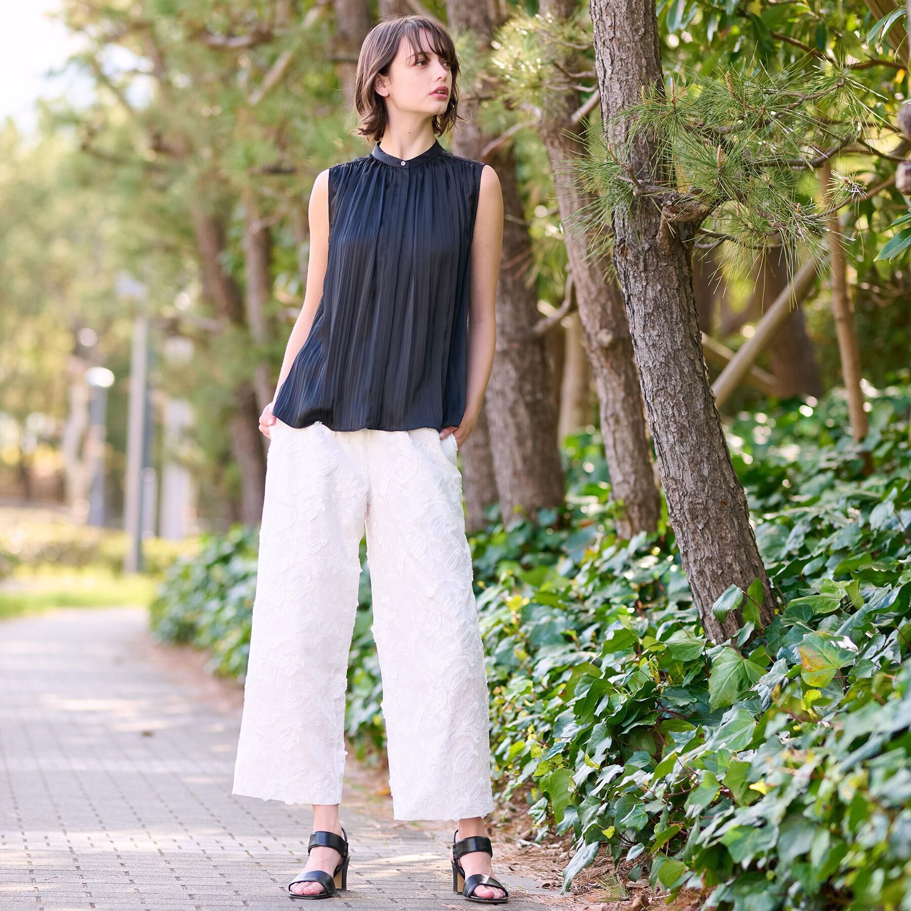 DRESSTERIOR「【洗える/きれいめ】プリーツサテンブラウス」|シャツ・ブラウス|