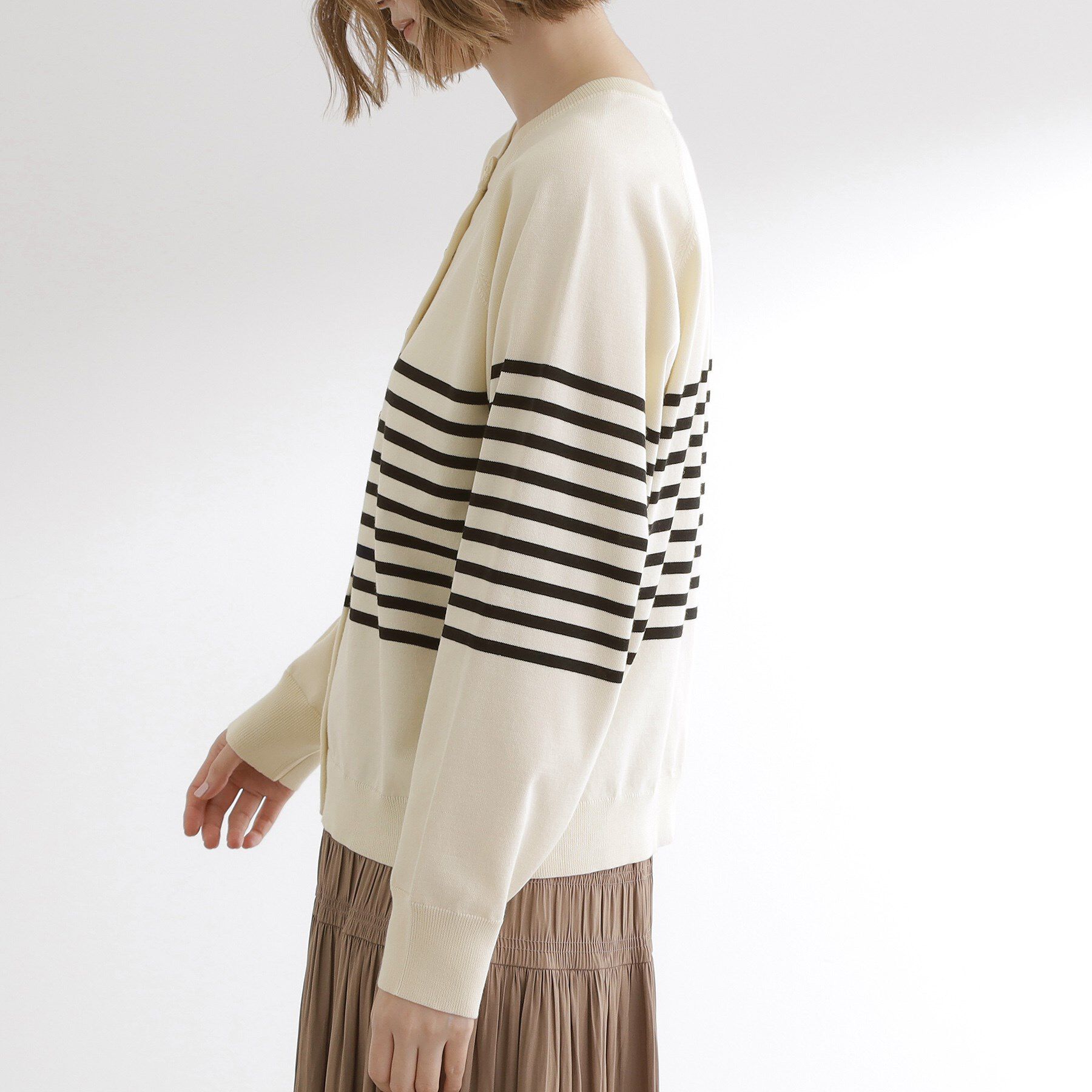 grove「【洗える】シンプルに映える、ラグランスリーブカーディガン」|カーディガン|