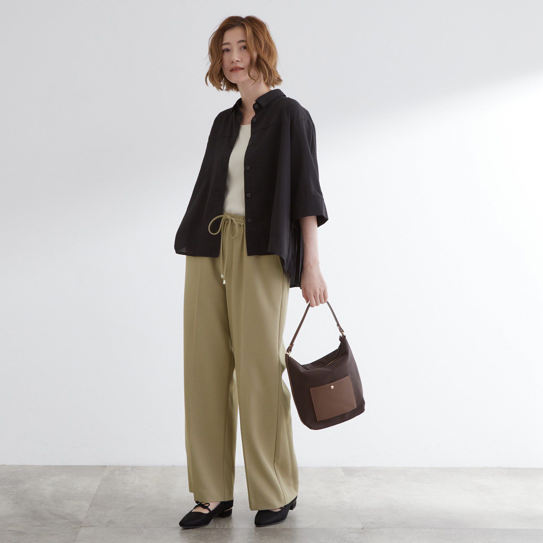 grove「すっきりもリラックスも叶える　ウエストイージー美脚フレアパンツ」|その他|