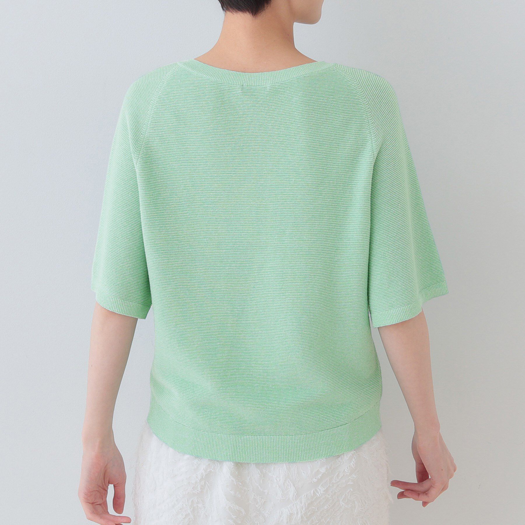 INDIVI「新色登場！【上品ラメ素材】フレアスリーブニット」|ニット・セーター|