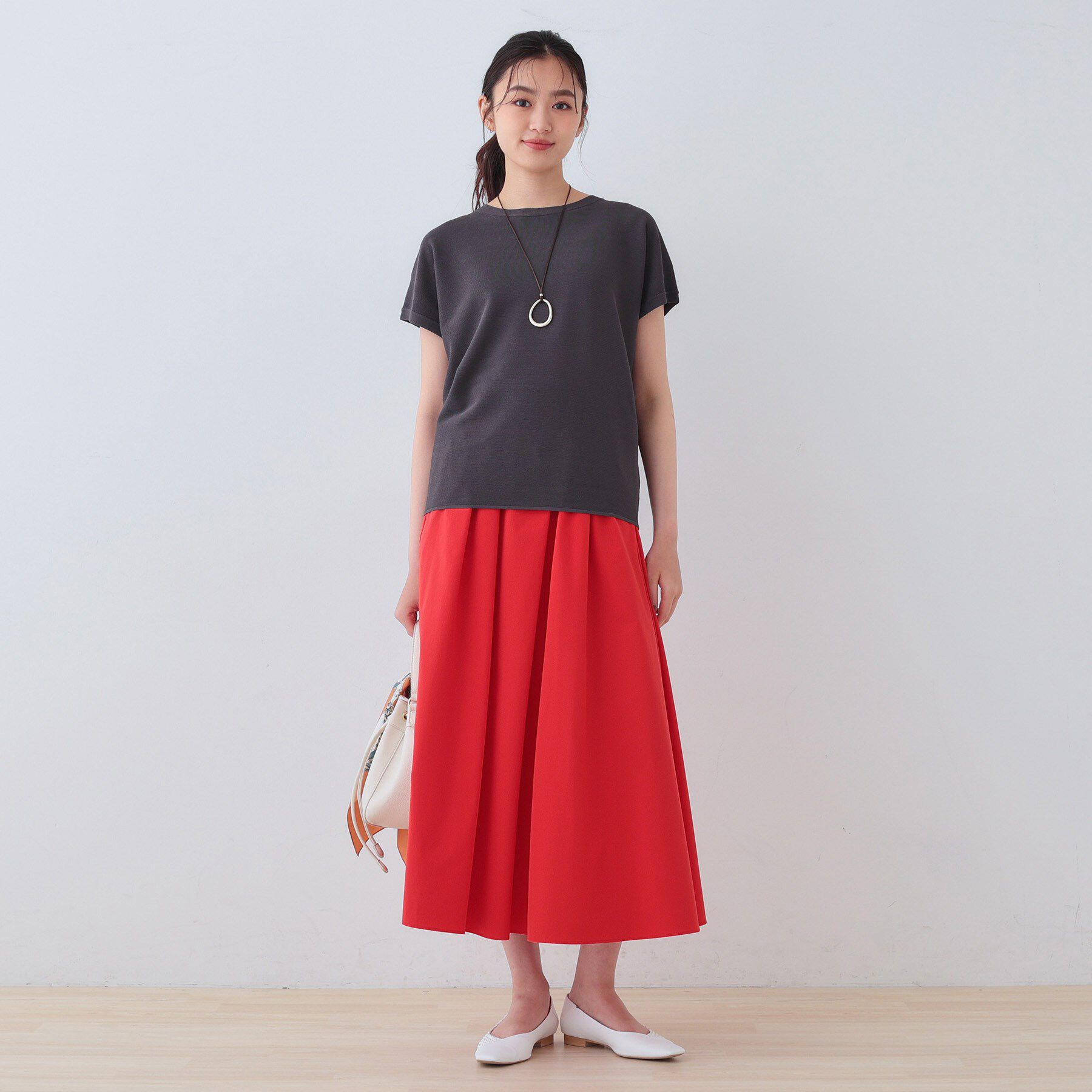 INDIVI「新色登場！【洗える／清涼感】レーヨンストレッチ フレンチスリーブニット」|ニット・セーター|