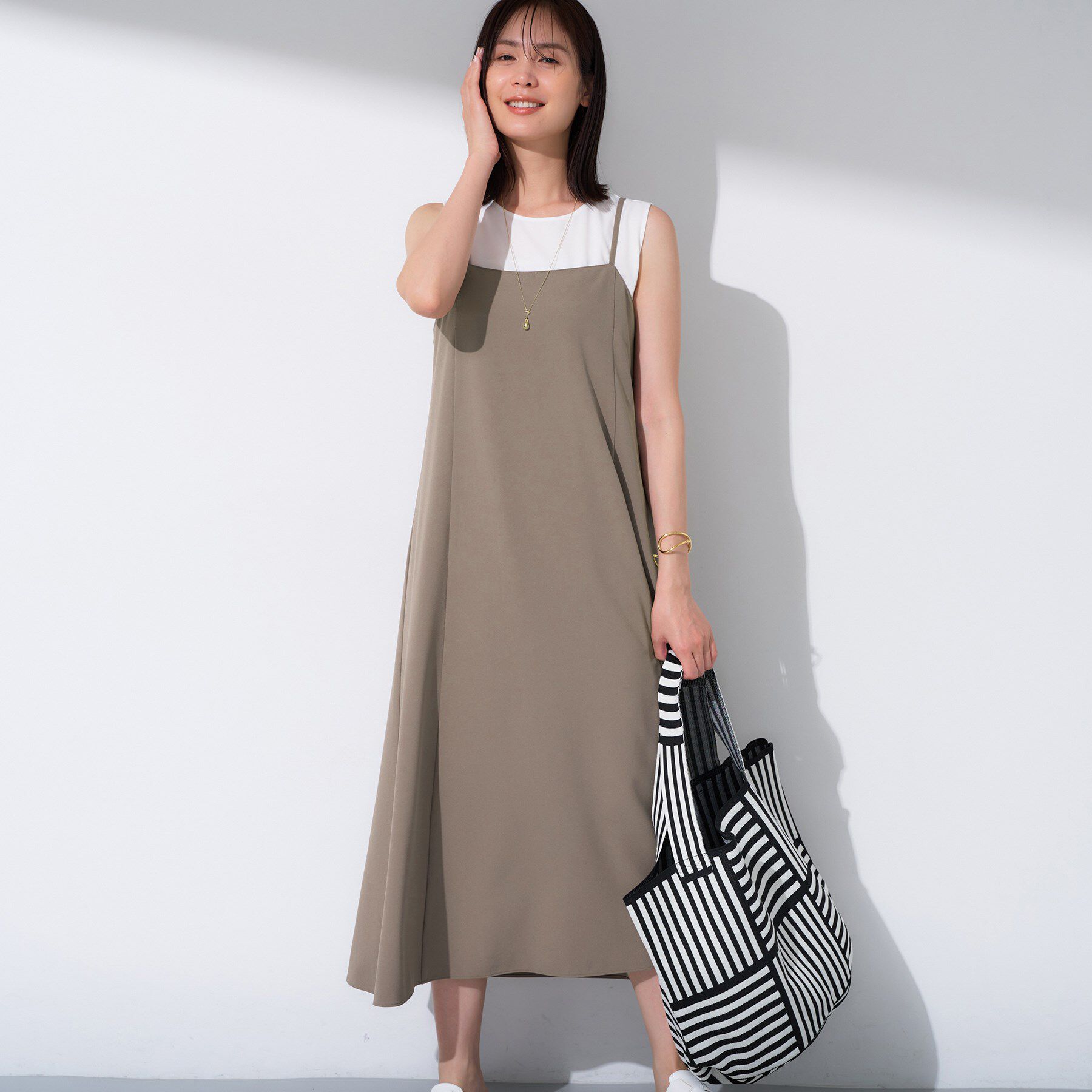 INDIVI「【UVケア】エアリージョーゼット キャミワンピース」|ワンピース|