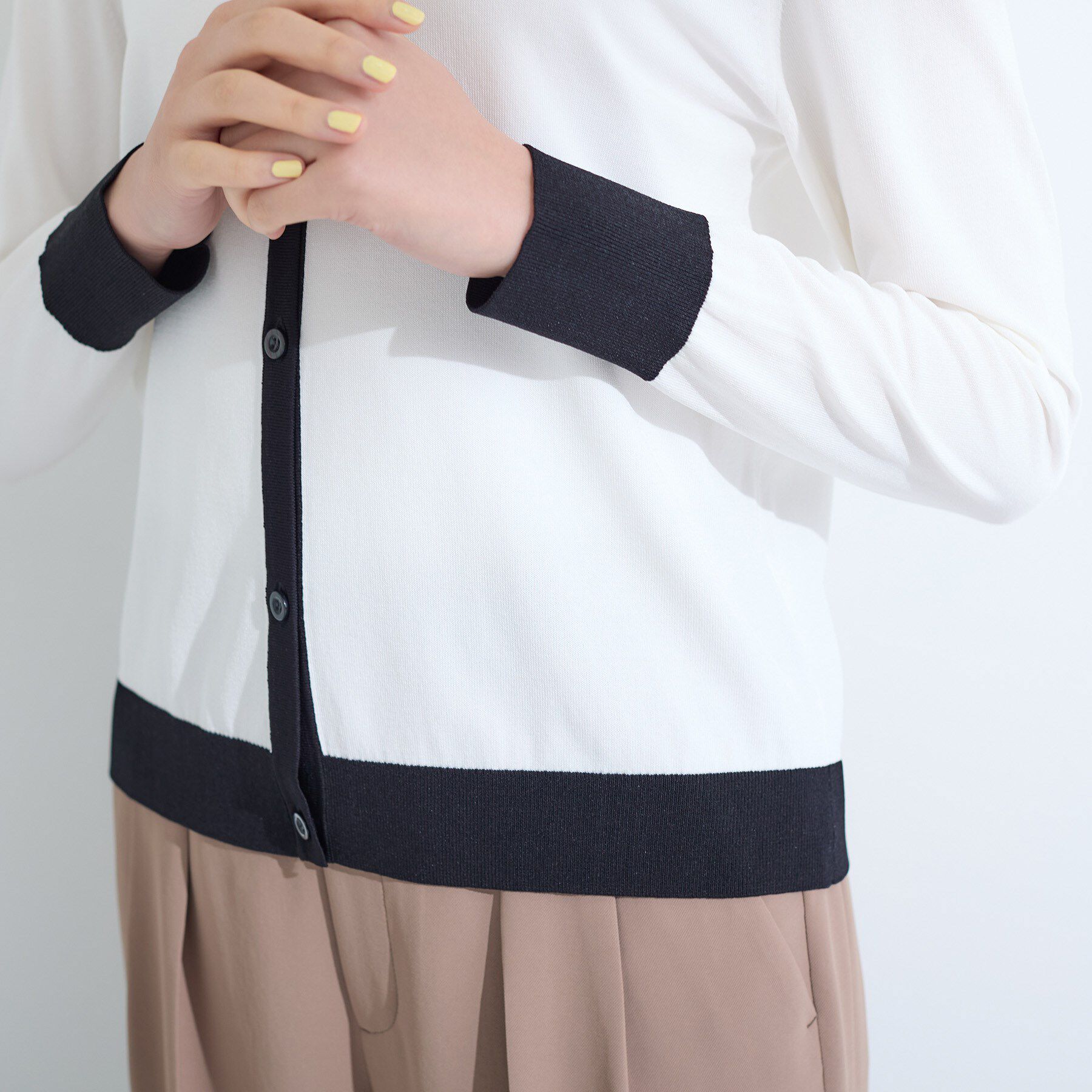 INDIVI「【通年活躍！／アンサンブル可能】クルーネックカーディガン」|カーディガン|