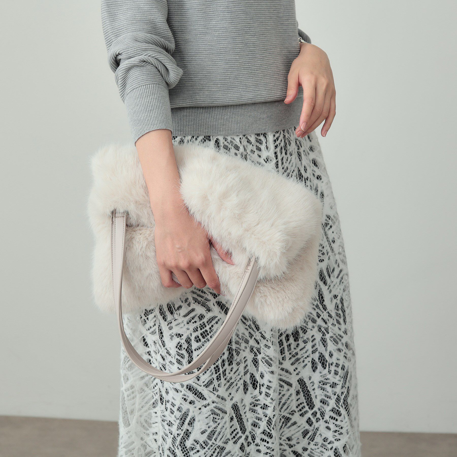 INDIVI「【2WAY】フェイクファートート」|トートバッグ|