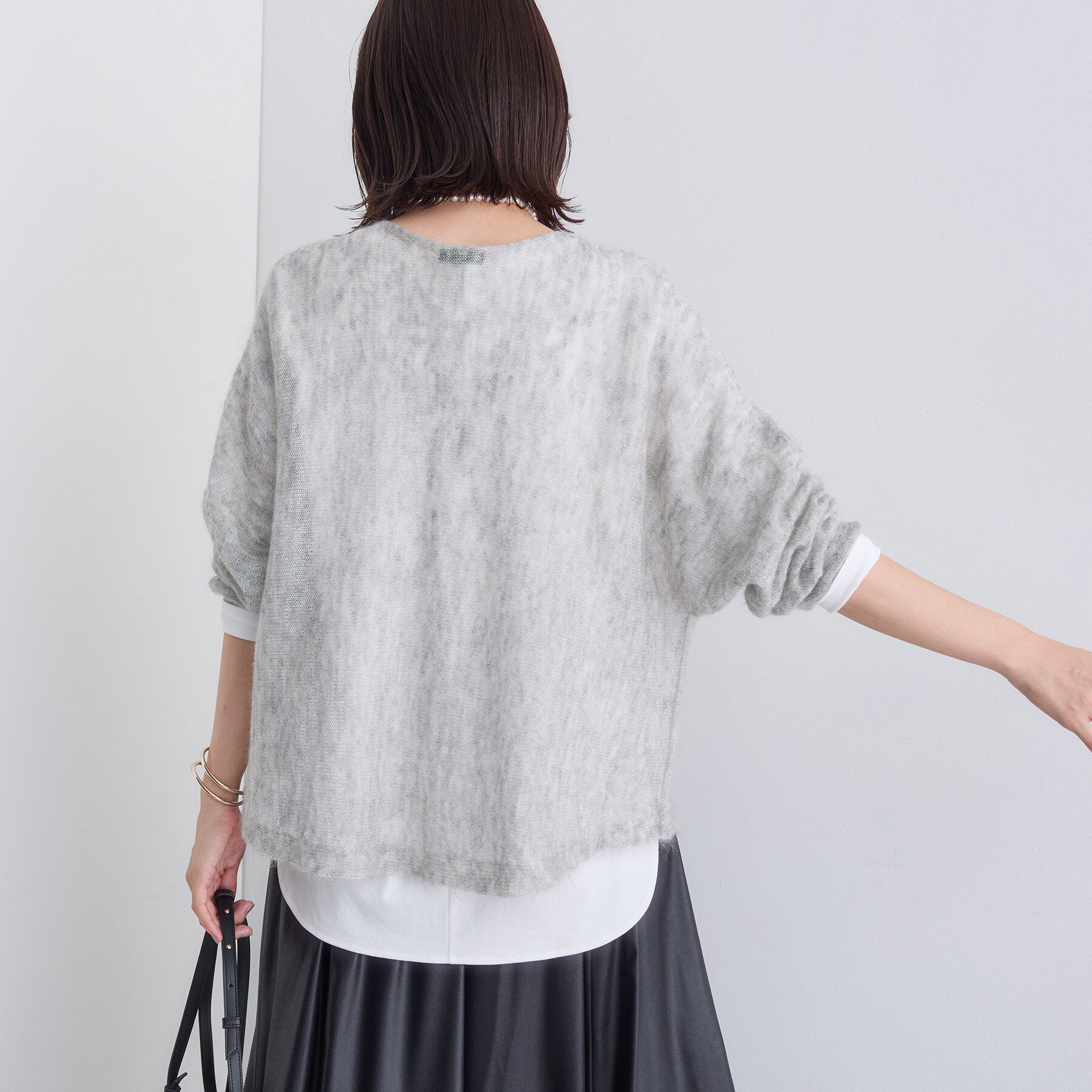 INDIVI「【キッドモヘヤ素材】ラウンドヘムニット」|ニット・セーター|