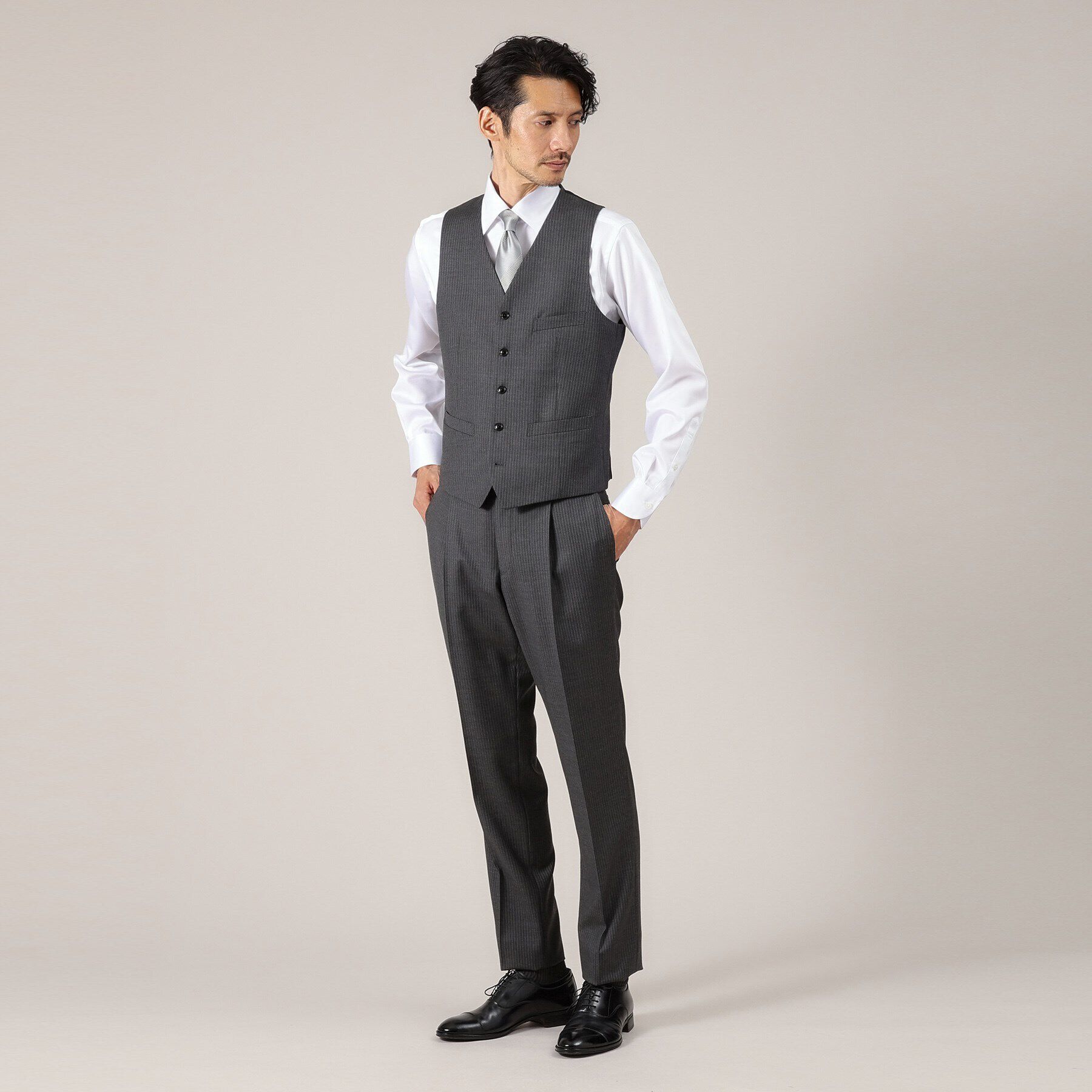 TAKEO KIKUCHI「【DORMEUIL AMADEUS365】ピンストライプ ベスト/3ピース対応」|スーツ|