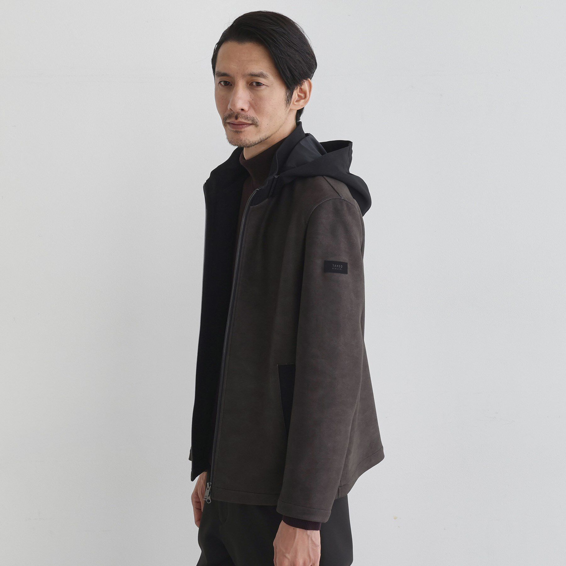 TAKEO KIKUCHI「【JUST ONE LAYER】ダウンファブリック ジップアップ フード ブルゾン」|ブルゾン・スタジャン|