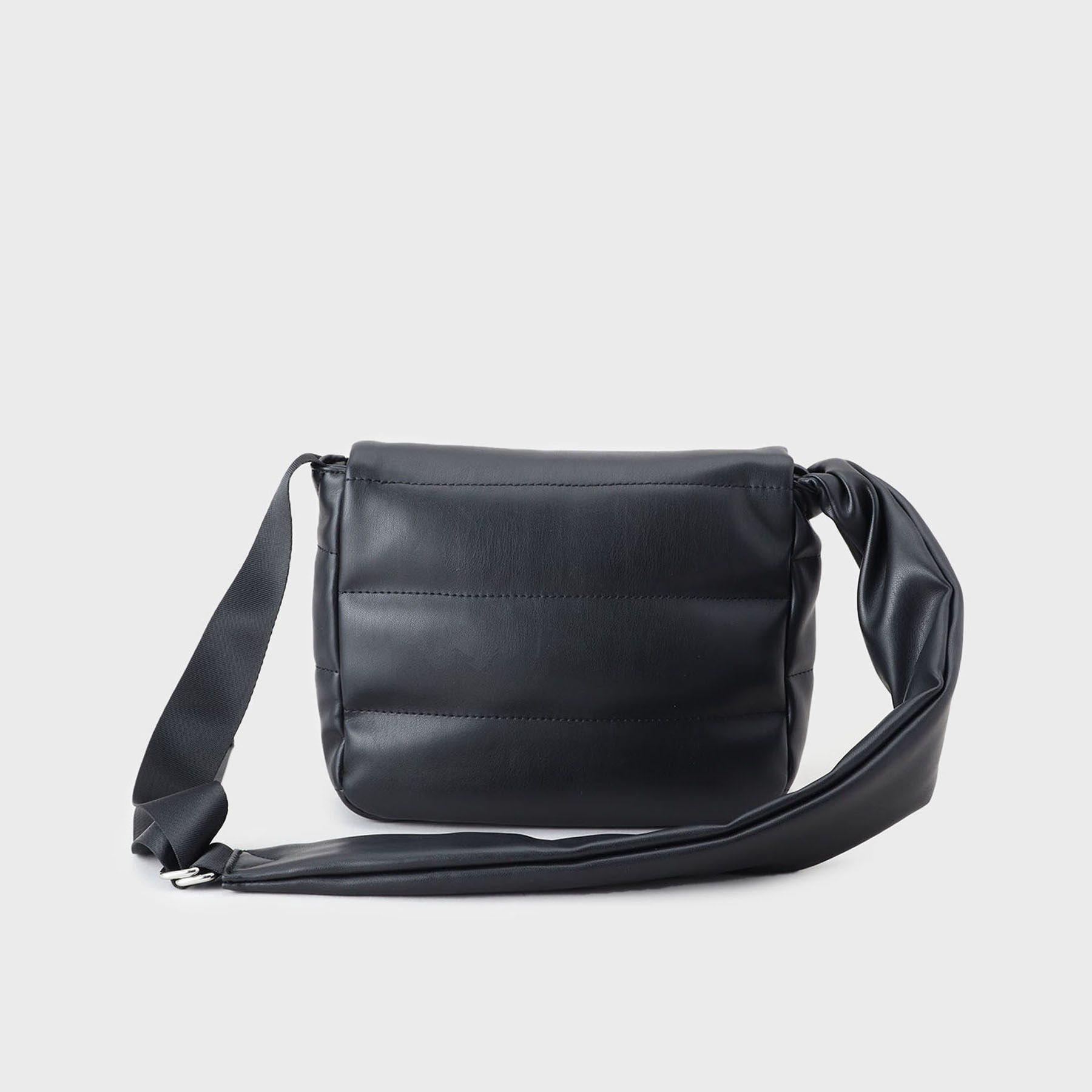 tk.TAKEO KIKUCHI「【パフィーシリーズ】フラップショルダーバッグ」|ショルダー・メッセンジャー|