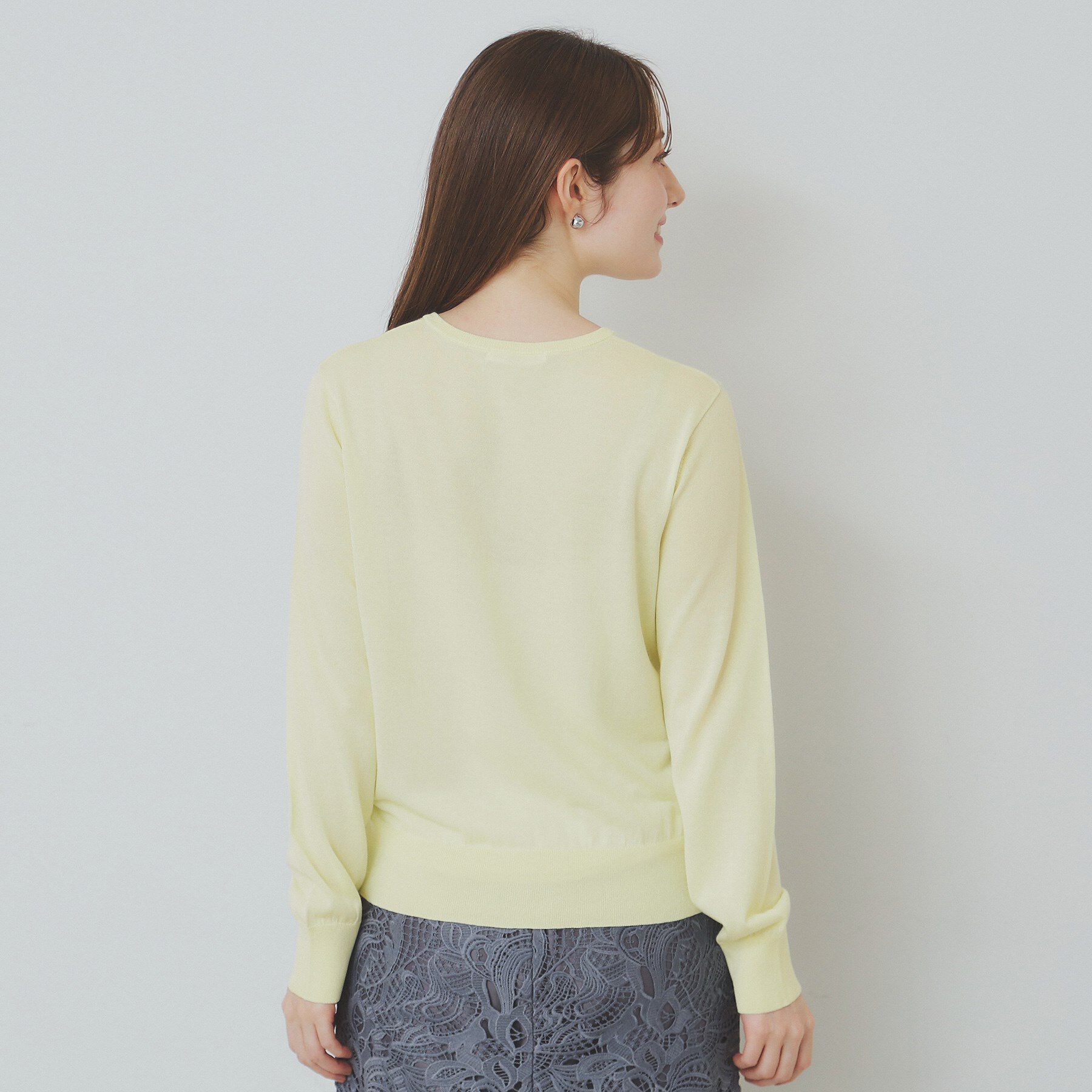 index「《7色展開/XS-LLサイズ》ビジューボタンニットカーディガン【洗濯機洗い可/抗ピル/接触冷感】」|カーディガン|