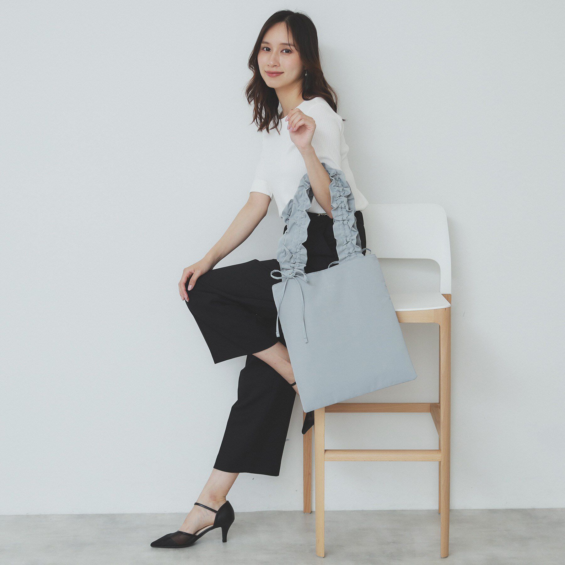 index「【A4サイズ収納可能】持ち手フリルトートバッグ」|トートバッグ|