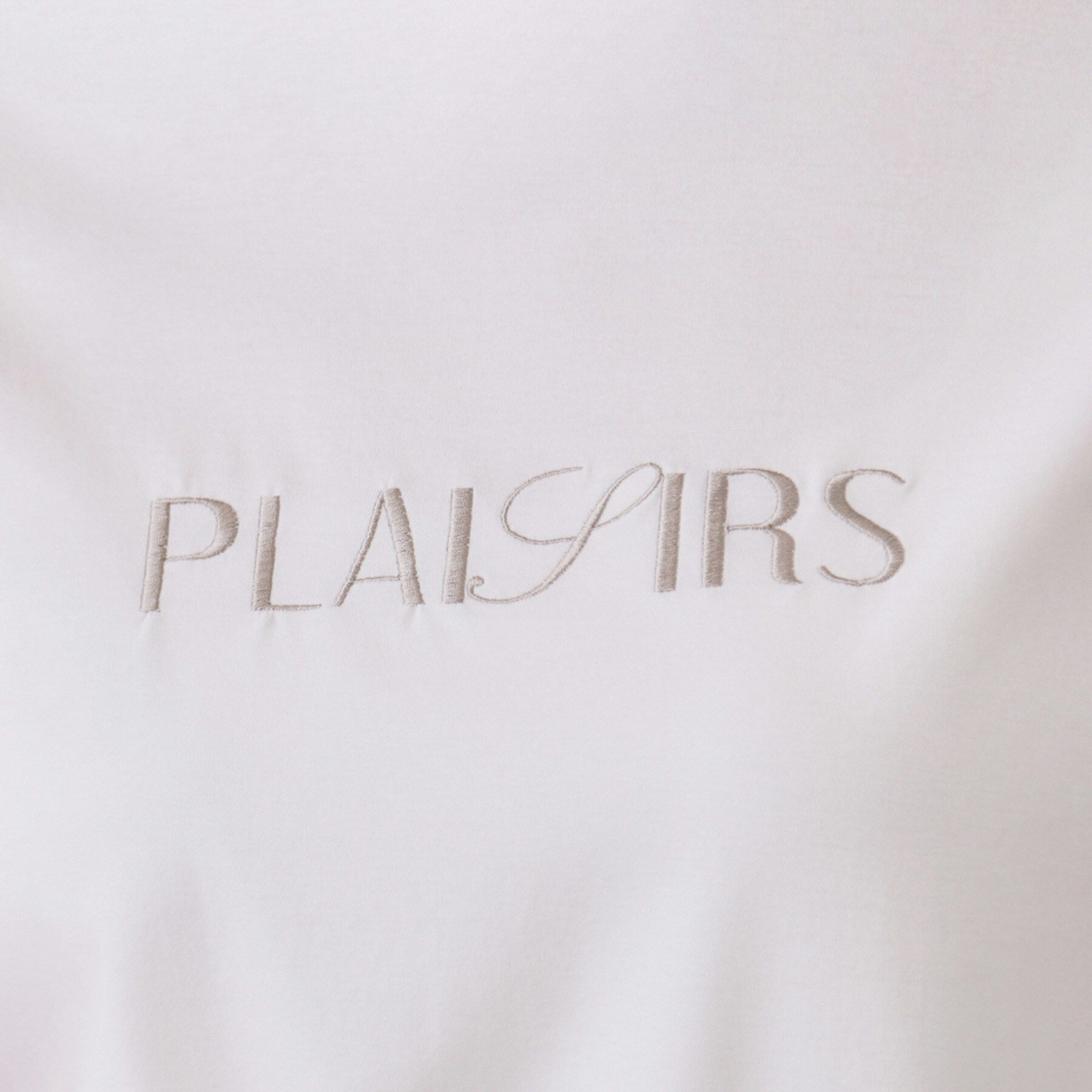 OPAQUE.CLIP「刺繍＆スパンコールロゴTシャツ【洗濯機洗い可】」|Tシャツ・カットソー|