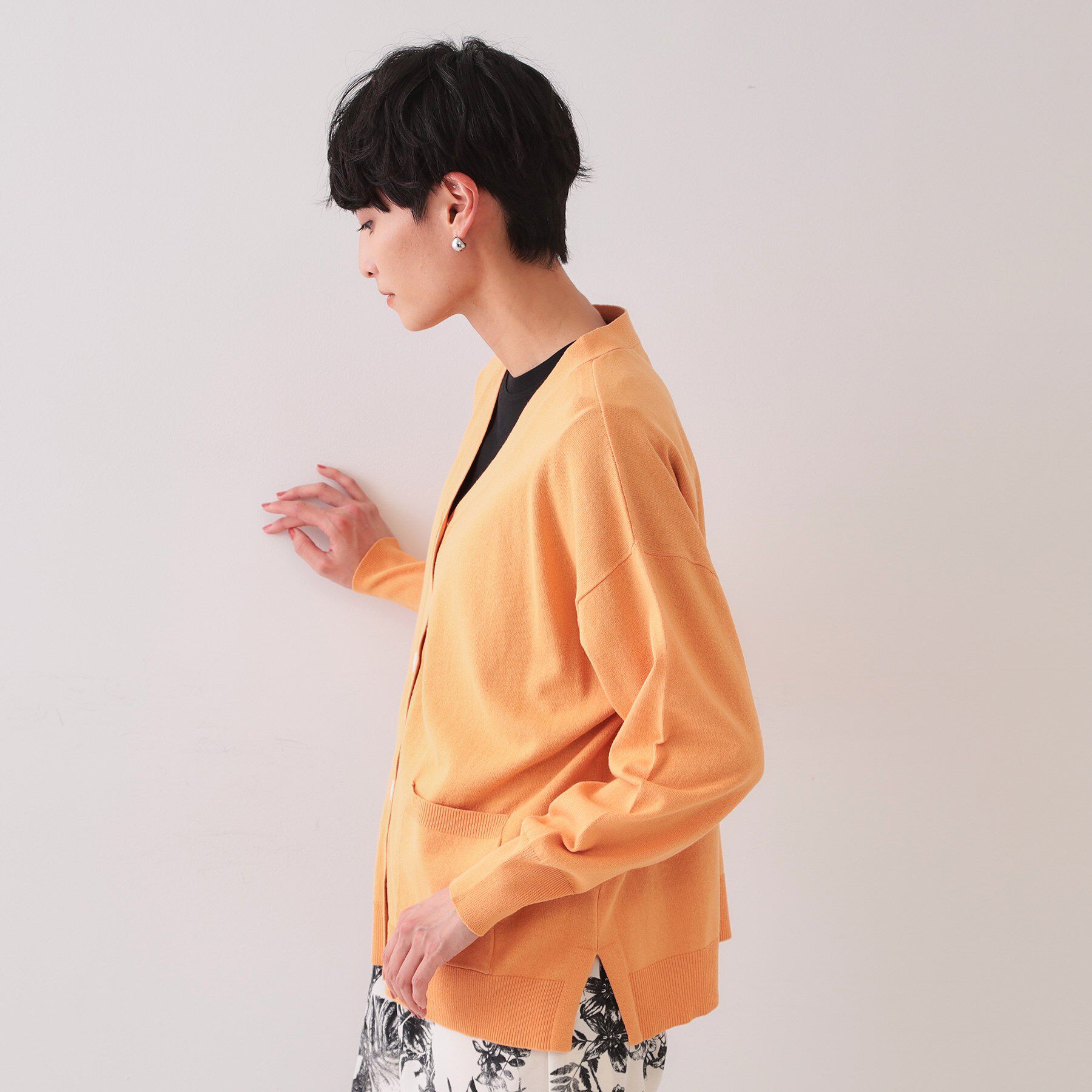 OPAQUE.CLIP「ワイドVネックニットカーディガン【洗濯機洗い可】」|カーディガン|