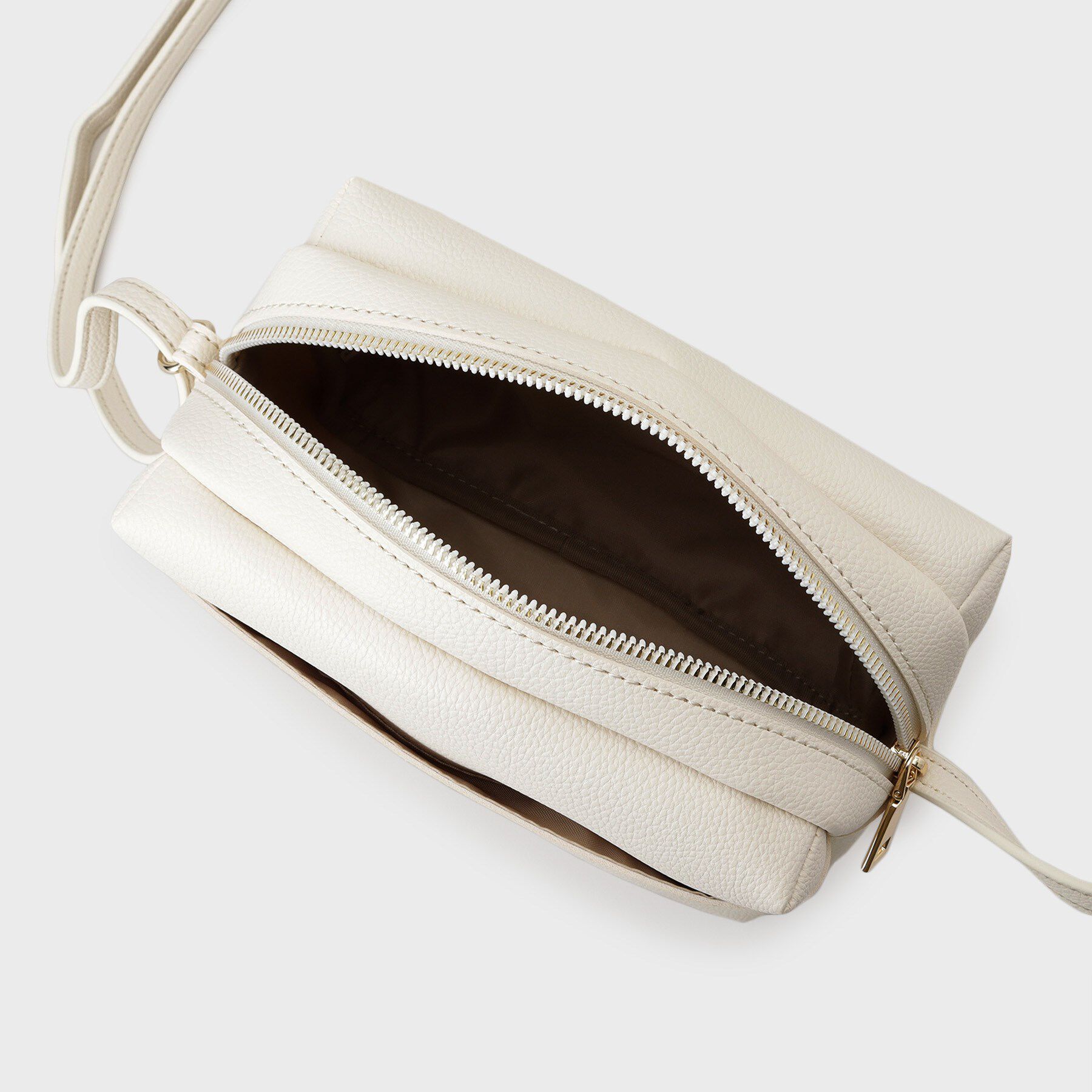 OPAQUE.CLIP「【長さ調節可能】ラウンドスクエアマチ付きミニショルダーバッグ」|ショルダー・メッセンジャー|