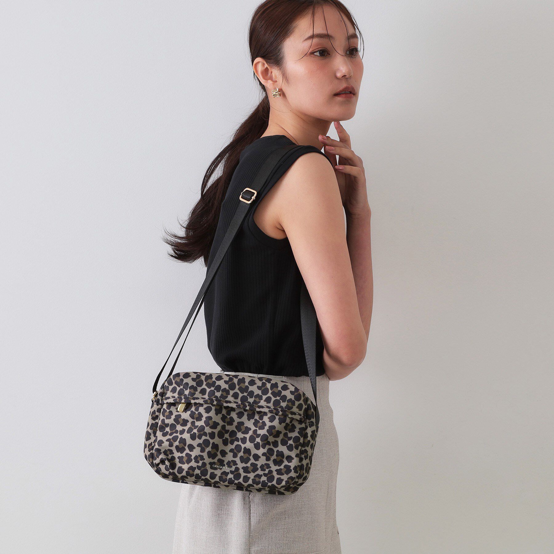 OPAQUE.CLIP「【軽量/撥水加工/多ポケット】ツイルピジョンミニショルダーバッグ」|ショルダー・メッセンジャー|