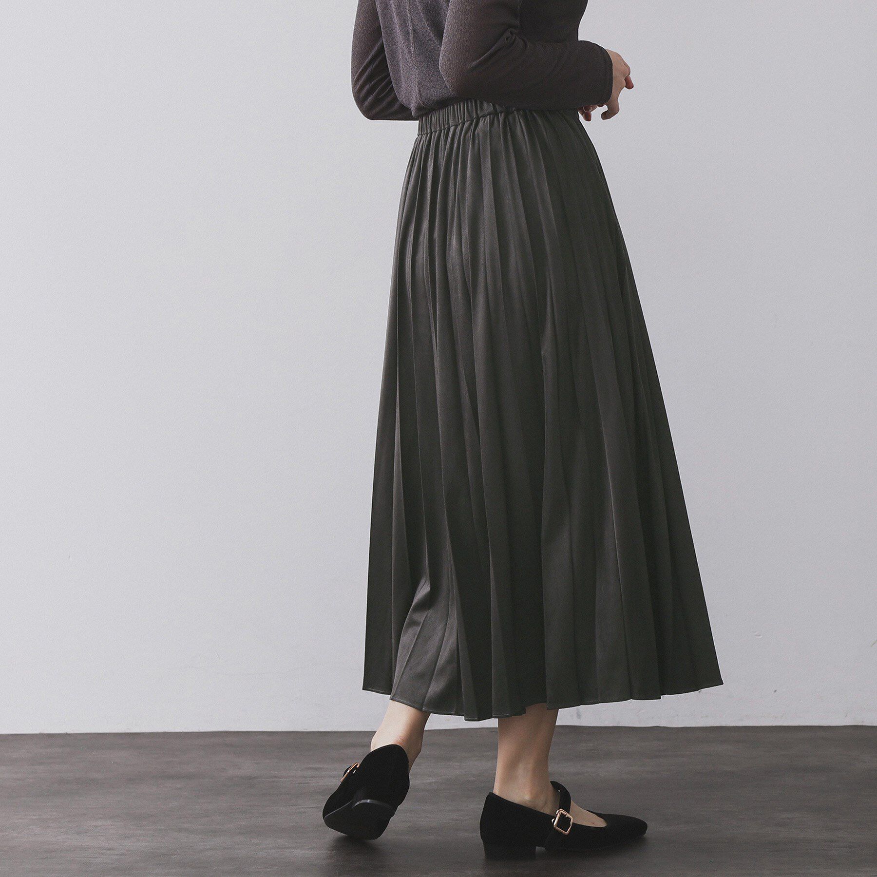 OPAQUE.CLIP「フェイクスウェードプリーツスカート【静電気防止加工/洗濯機OK】」|スカート|