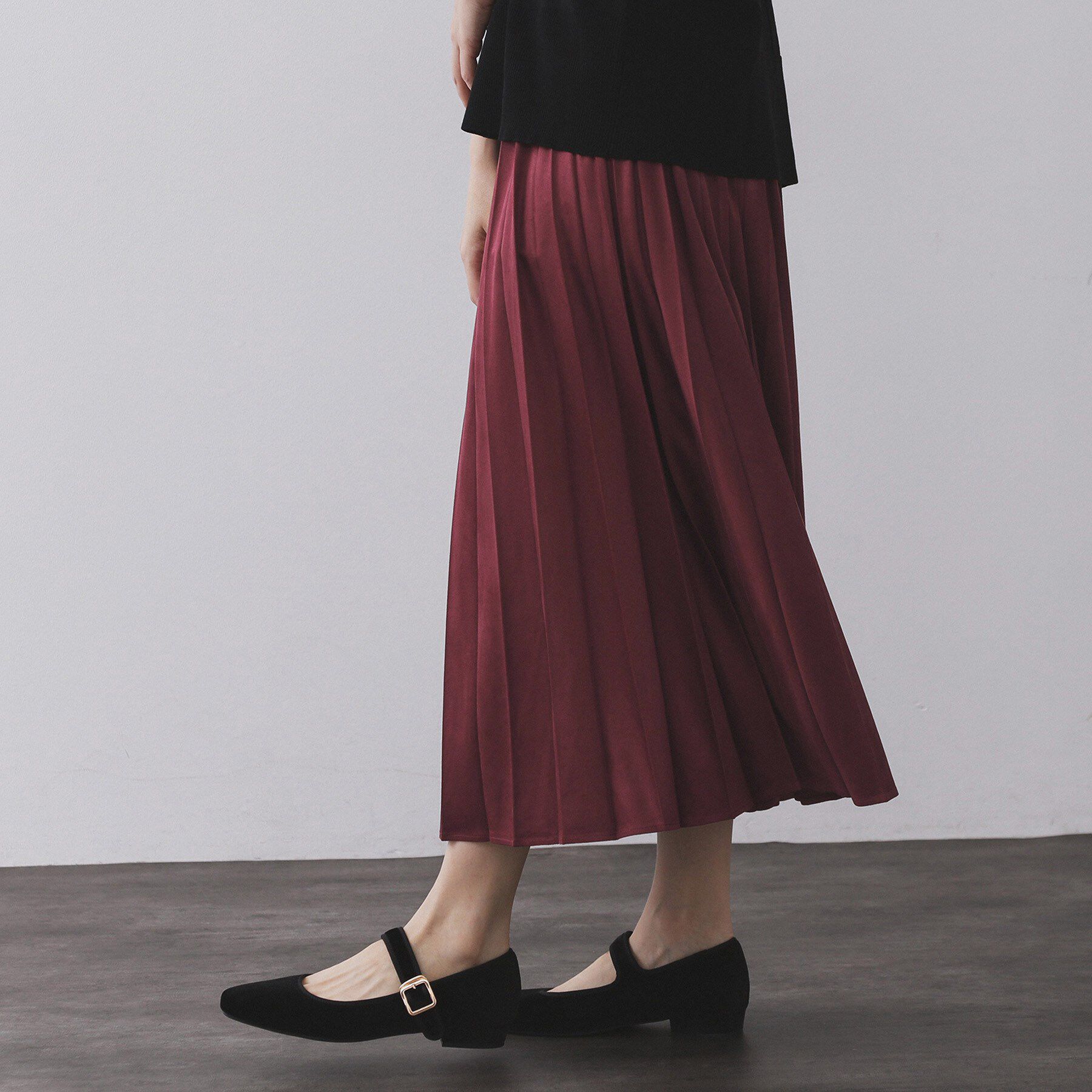 OPAQUE.CLIP「フェイクスウェードプリーツスカート【静電気防止加工/洗濯機OK】」|スカート|