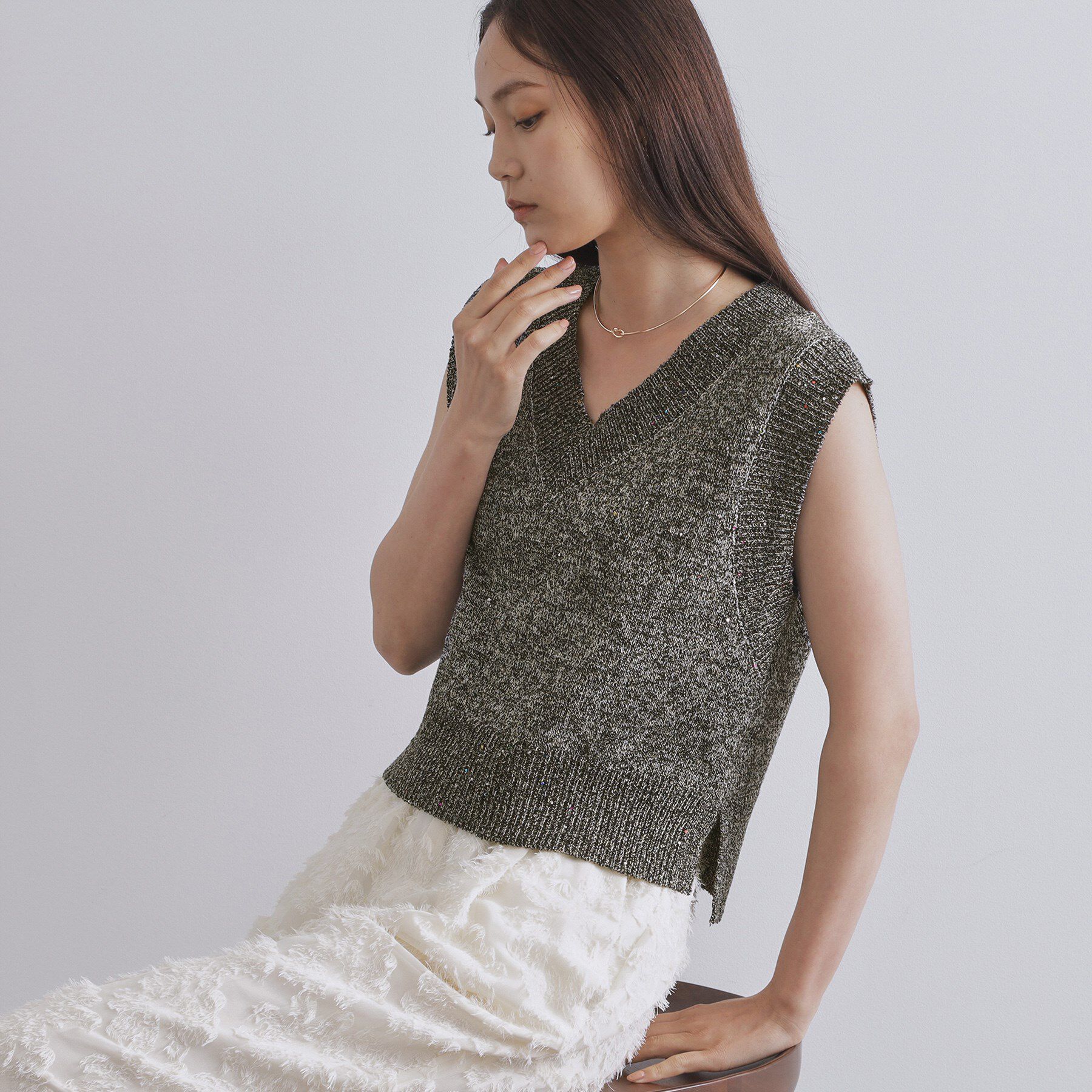 OPAQUE.CLIP「スパンコールラメVネックニット【洗える】」|ニット・セーター|