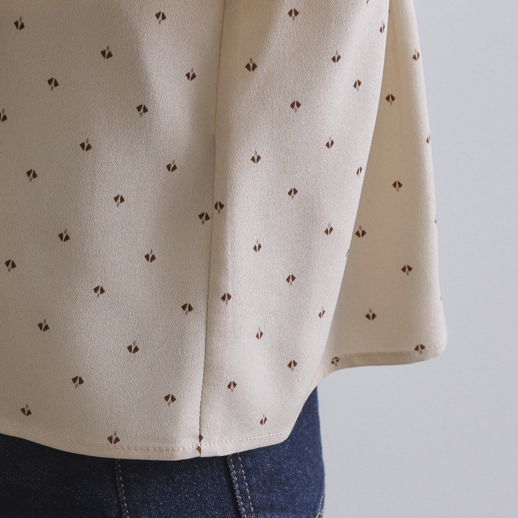 OPAQUE.CLIP「プリントペプラムブラウス【洗濯機洗い可】」|シャツ・ブラウス|