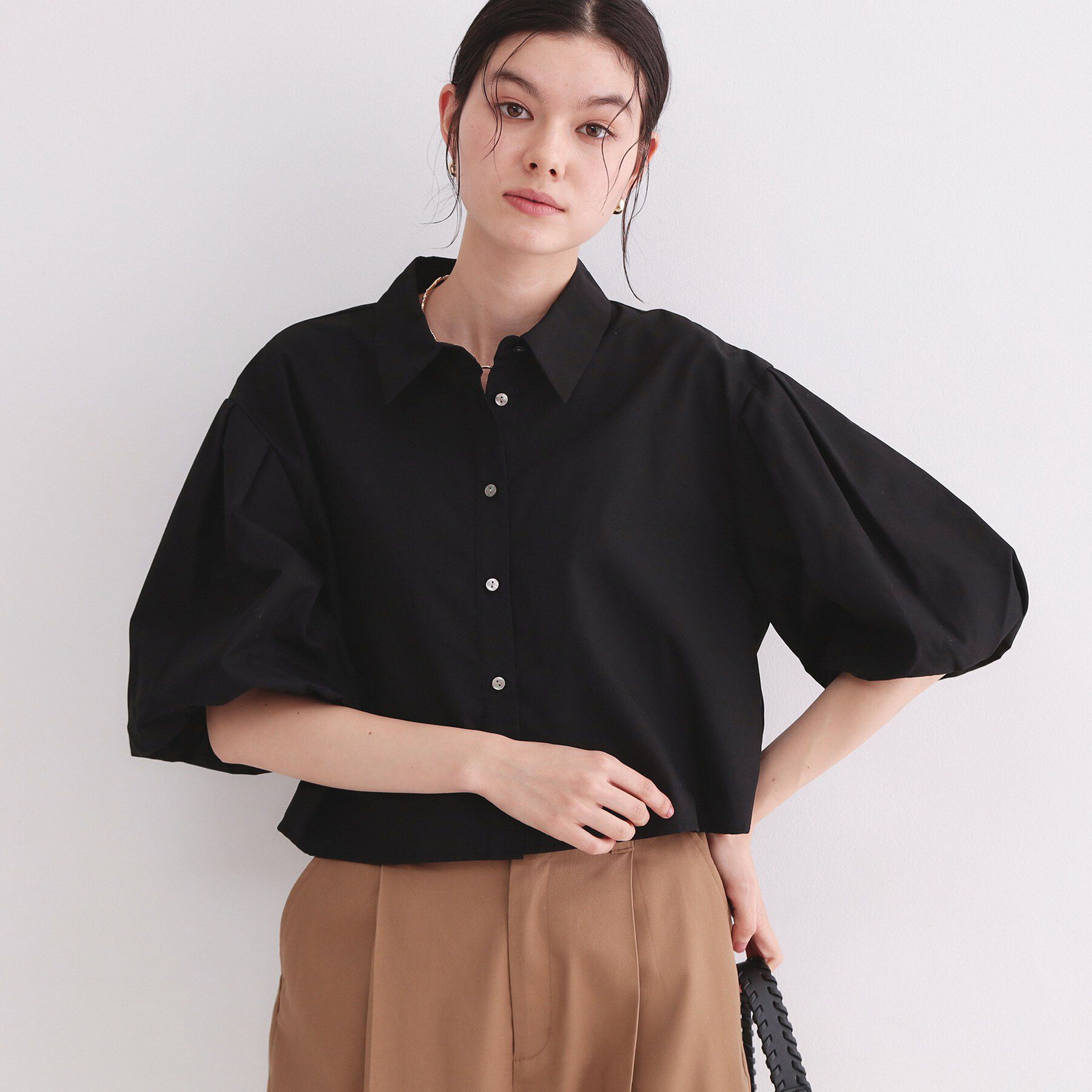OPAQUE.CLIP「バルーンスリーブシャツ【洗濯機洗い可】」|シャツ・ブラウス|ブラック(019)