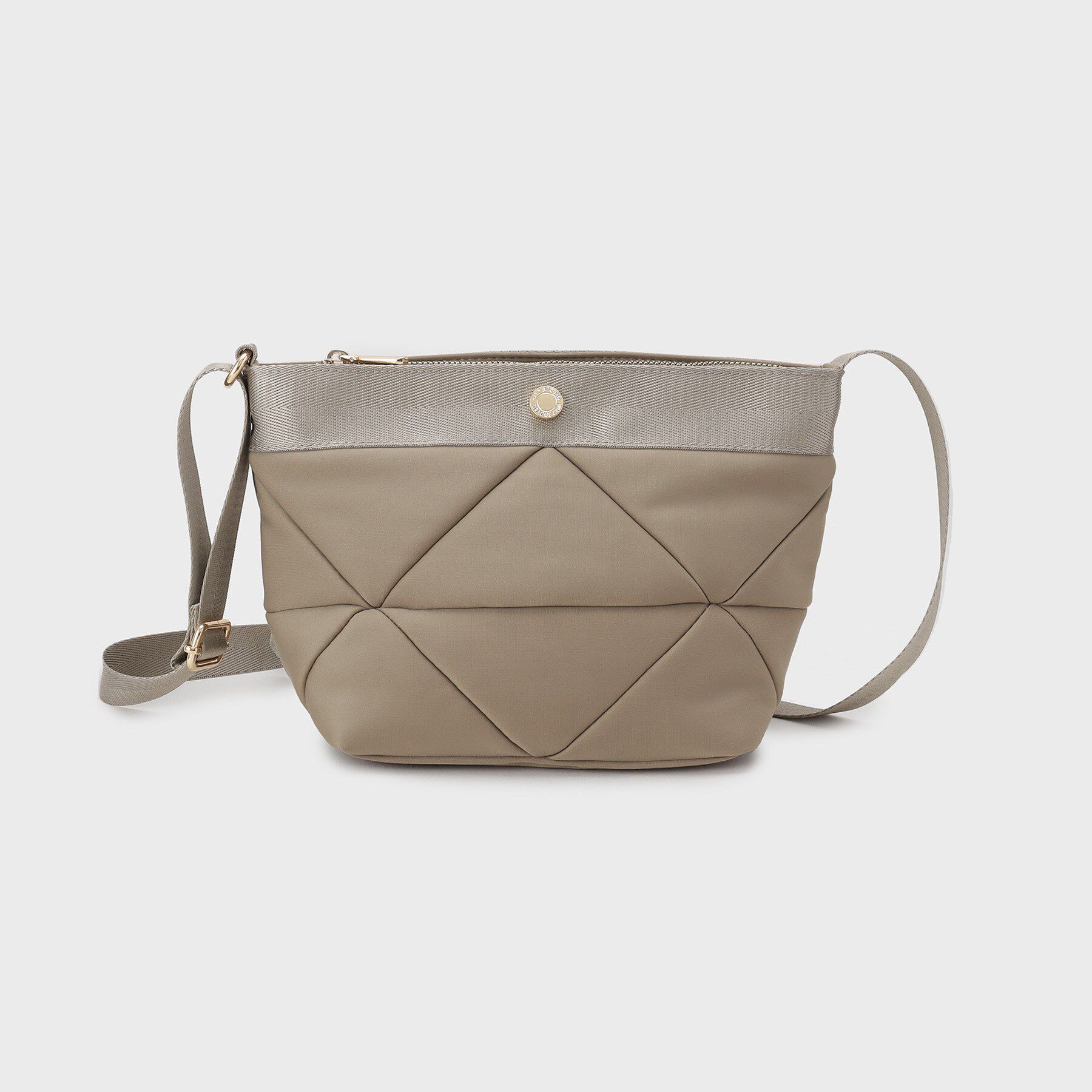 OPAQUE.CLIP「【軽量】トライアングルミニショルダーバッグ」|ショルダー・メッセンジャー|