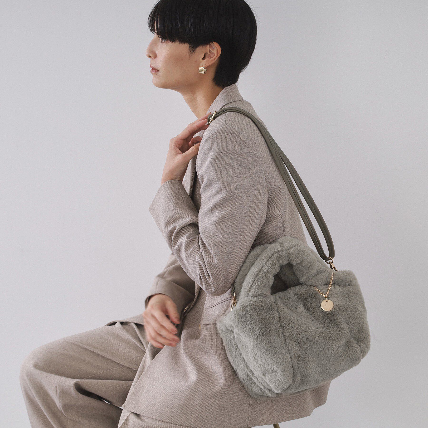 OPAQUE.CLIP「【2WAY】フェイクファーミドルトートバッグ」|トートバッグ|モカブラウン(042