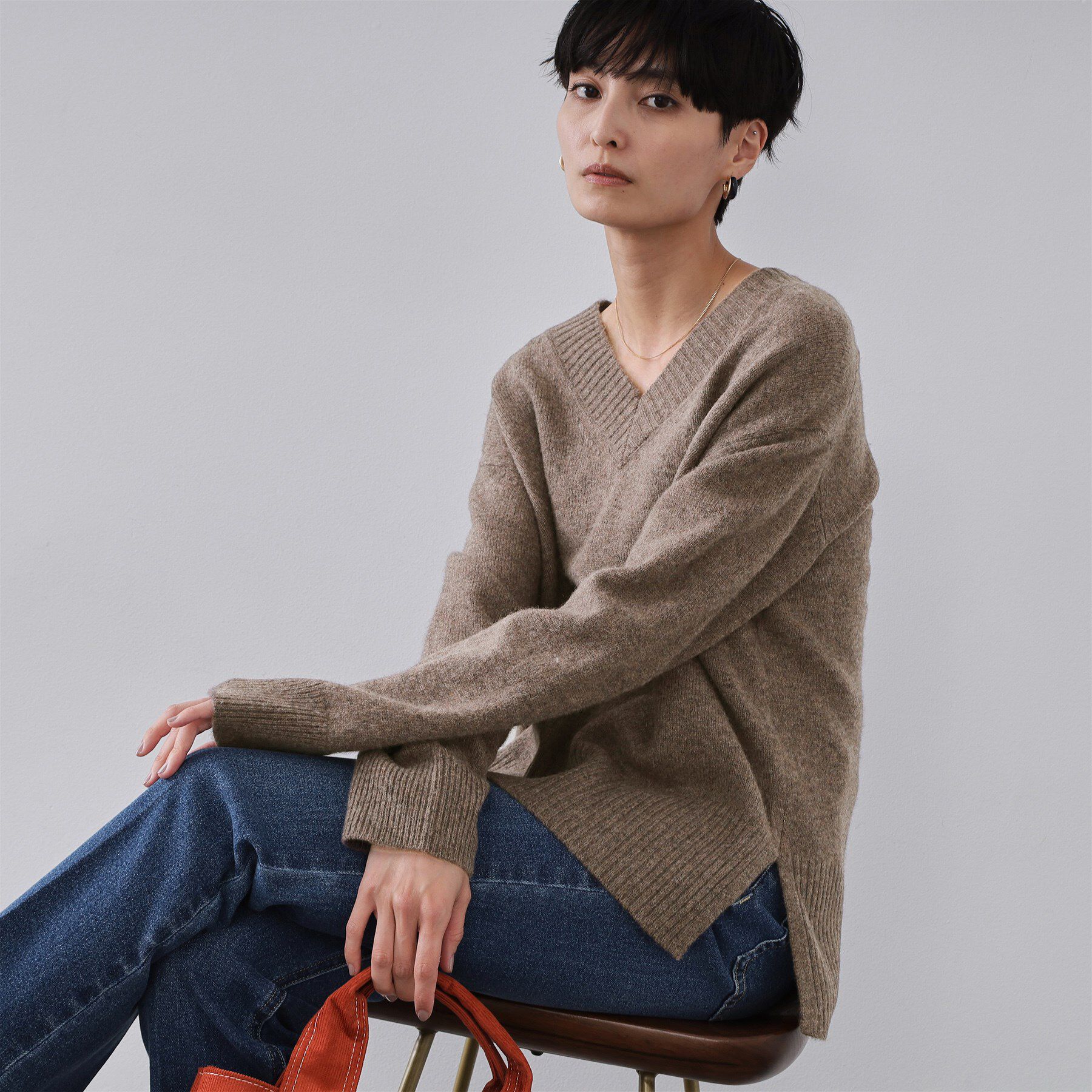 OPAQUE.CLIP「リラクシーVネックミドルゲージニット【洗える】」|ニット・セーター|