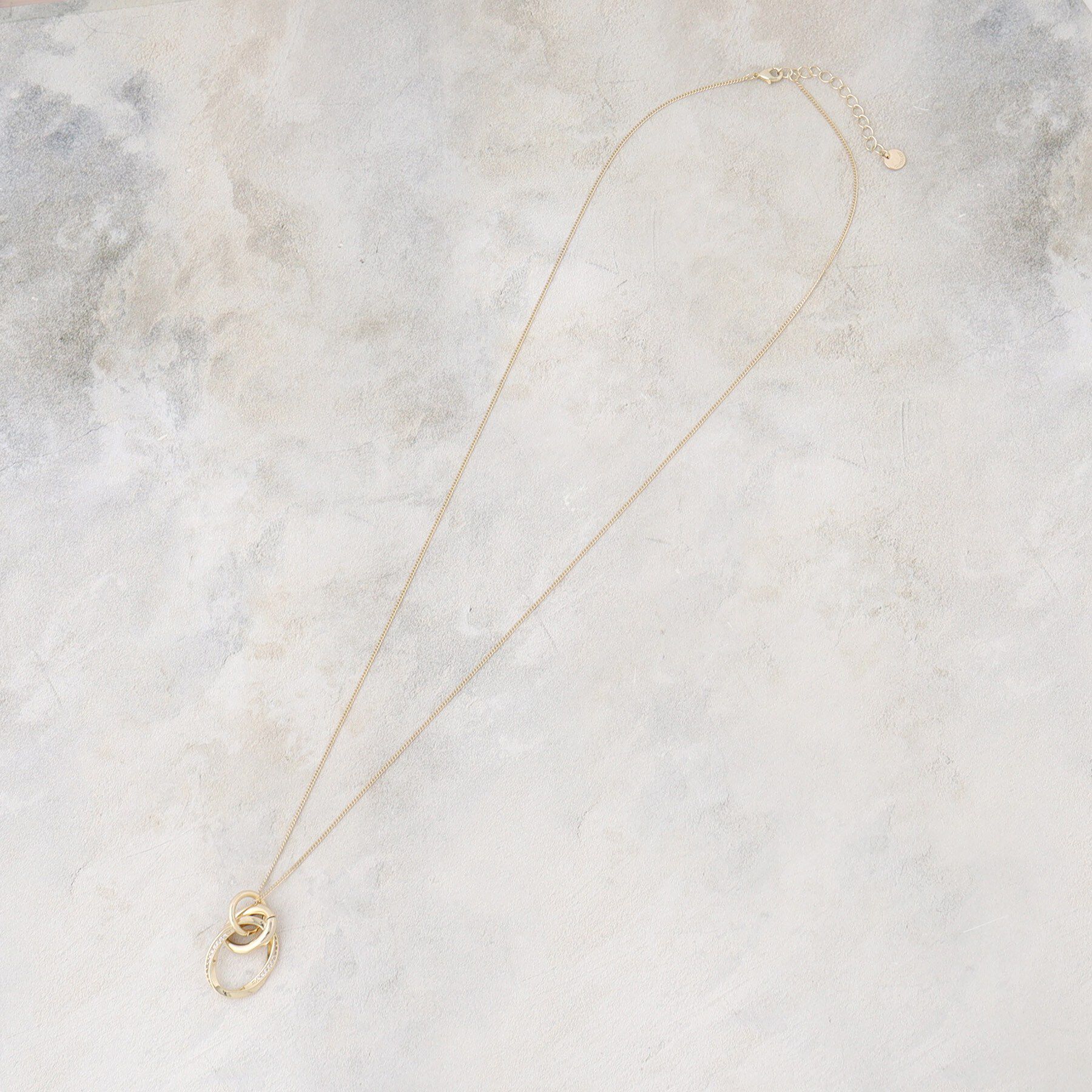 OPAQUE.CLIP「メタルオーバル&times;2連リング ロングネックレス」|ネックレス|