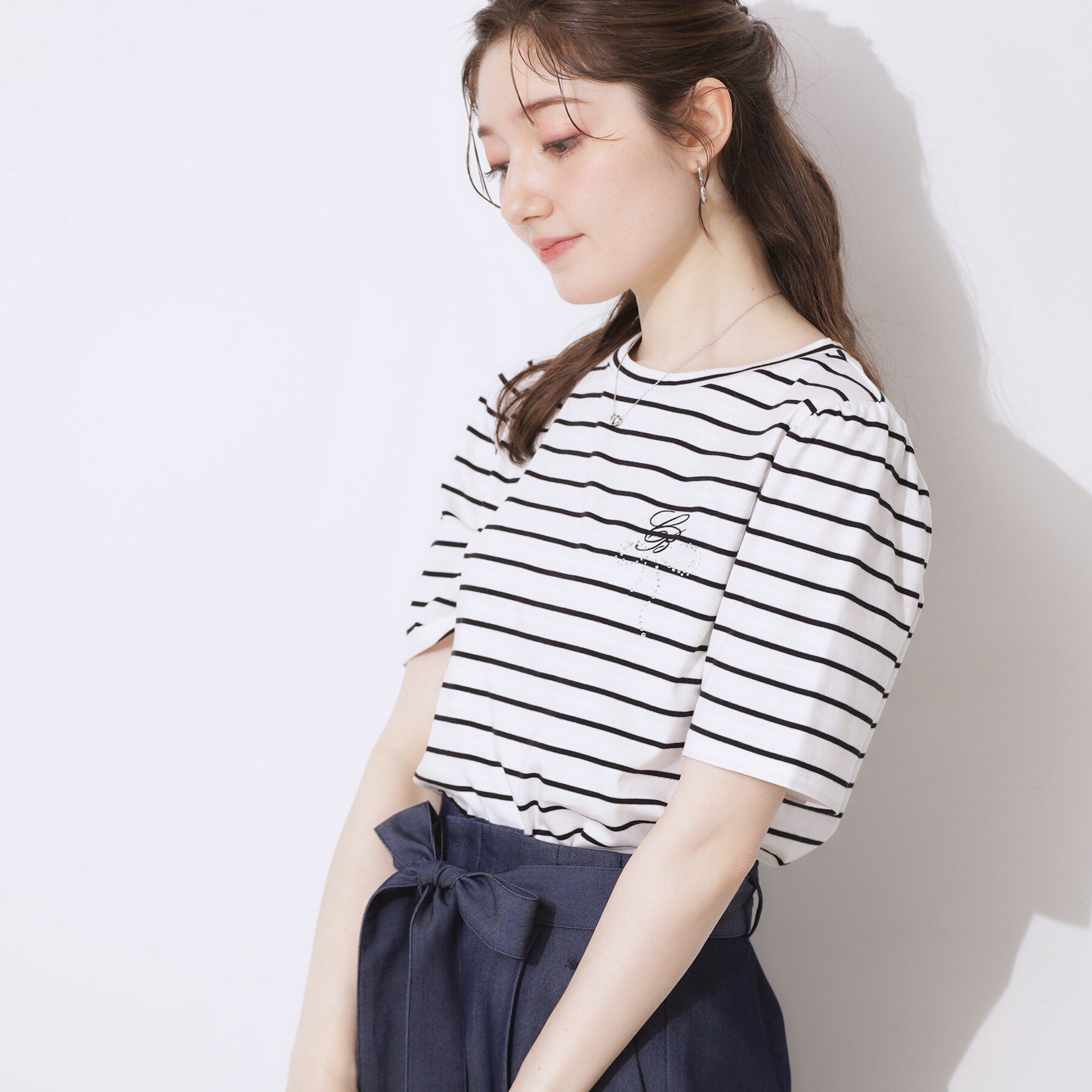 Couture broach「【接触冷感・UV・マシンウォッシャブル】60CBロゴT」|Tシャツ・カットソー|