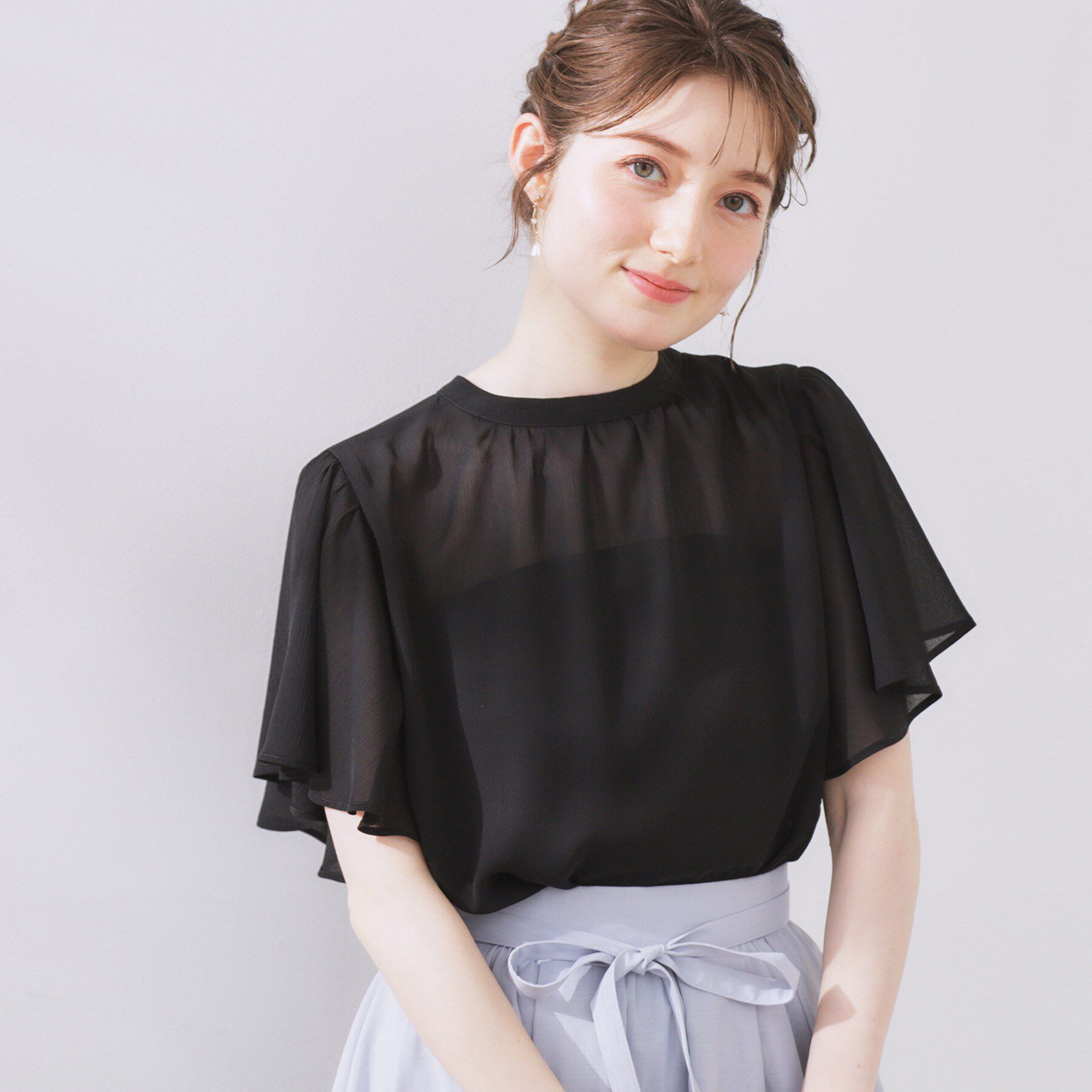 Couture broach「【キレイめ・通勤】前後2WAY楊柳フレアー袖ブラウス」|シャツ・ブラウス|