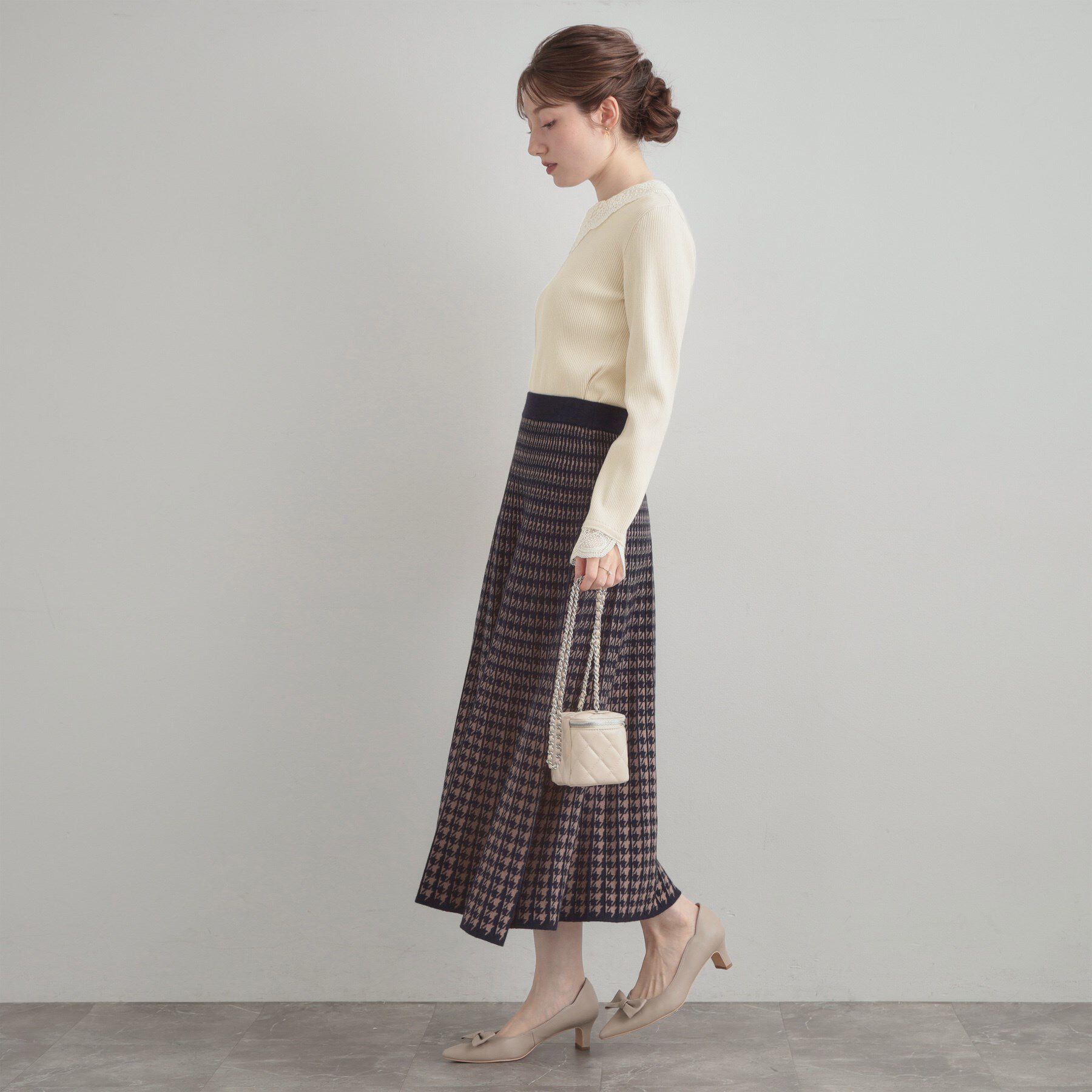 Couture broach「【着映え・フェミニン・通勤】レース衿カフス付きリブニット」|ニット・セーター|