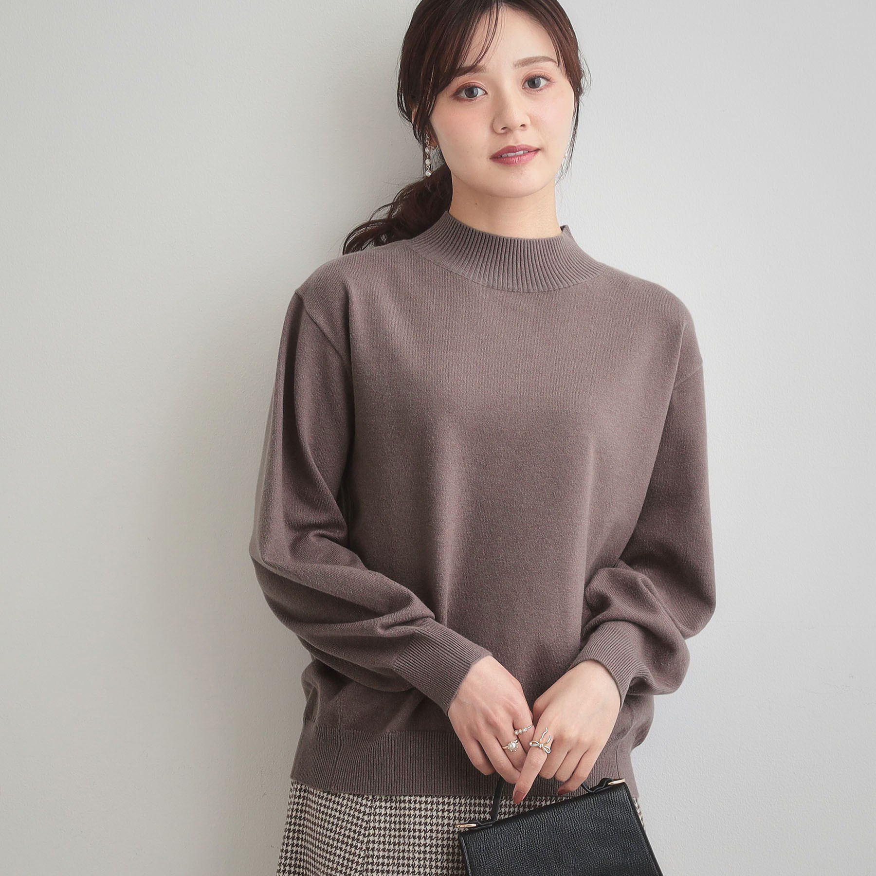 Couture broach「【後ろ姿も着映える・通勤】バックレースアップ微起毛ニット」|ニット・セーター|