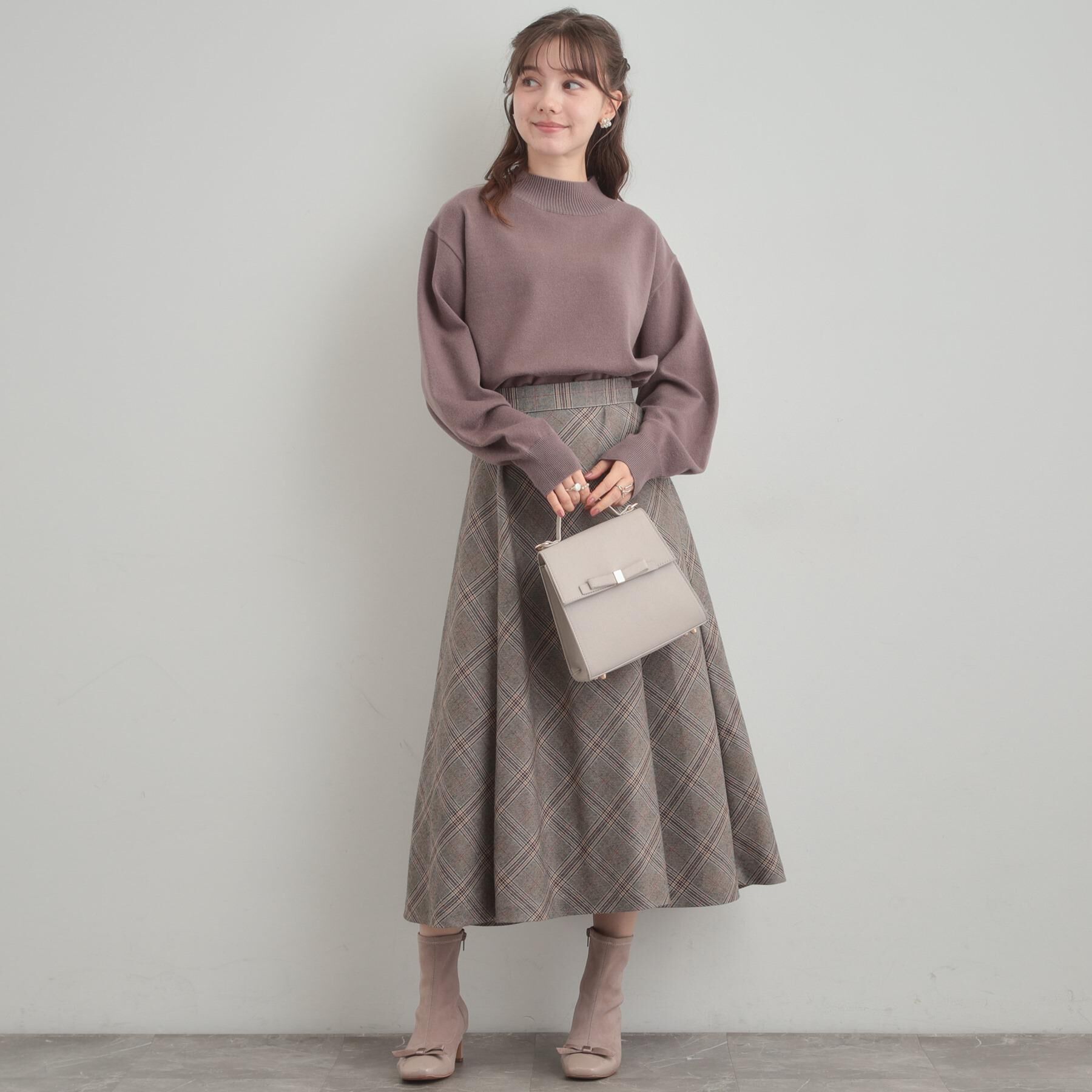 Couture broach「【後ろ姿も着映える・通勤】バックレースアップ微起毛ニット」|ニット・セーター|