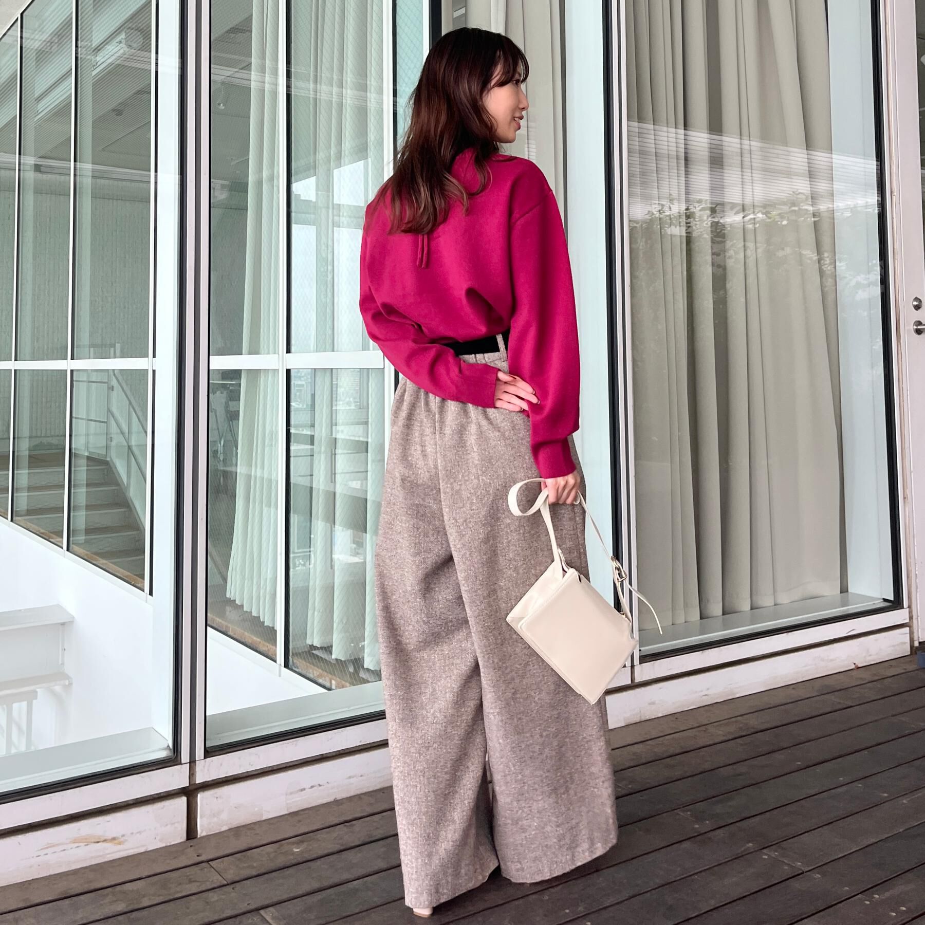 Couture broach「【後ろ姿も着映える・通勤】バックレースアップ微起毛ニット」|ニット・セーター|