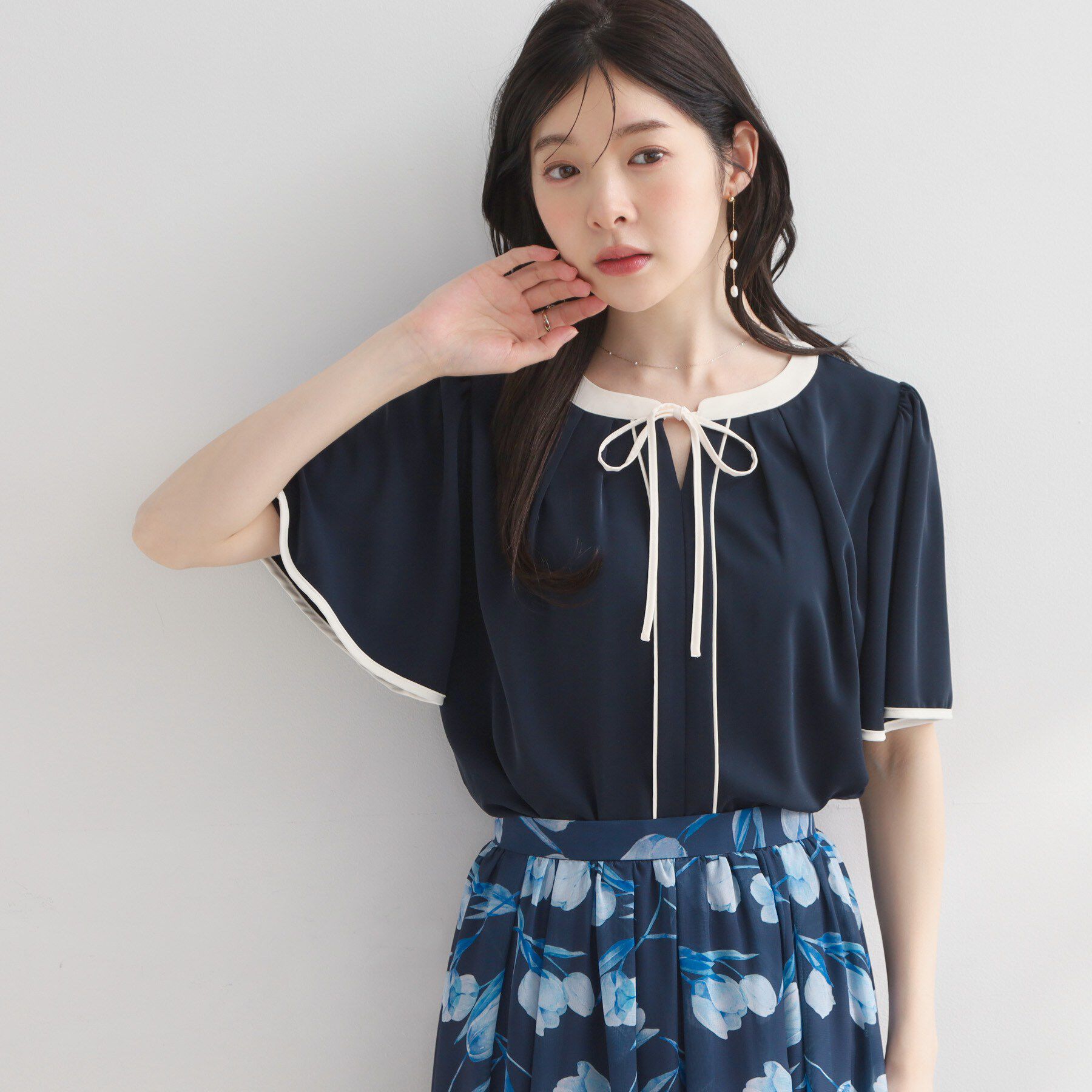 Couture broach「【洗濯機可】配色パイピング ブラウス」|シャツ・ブラウス|