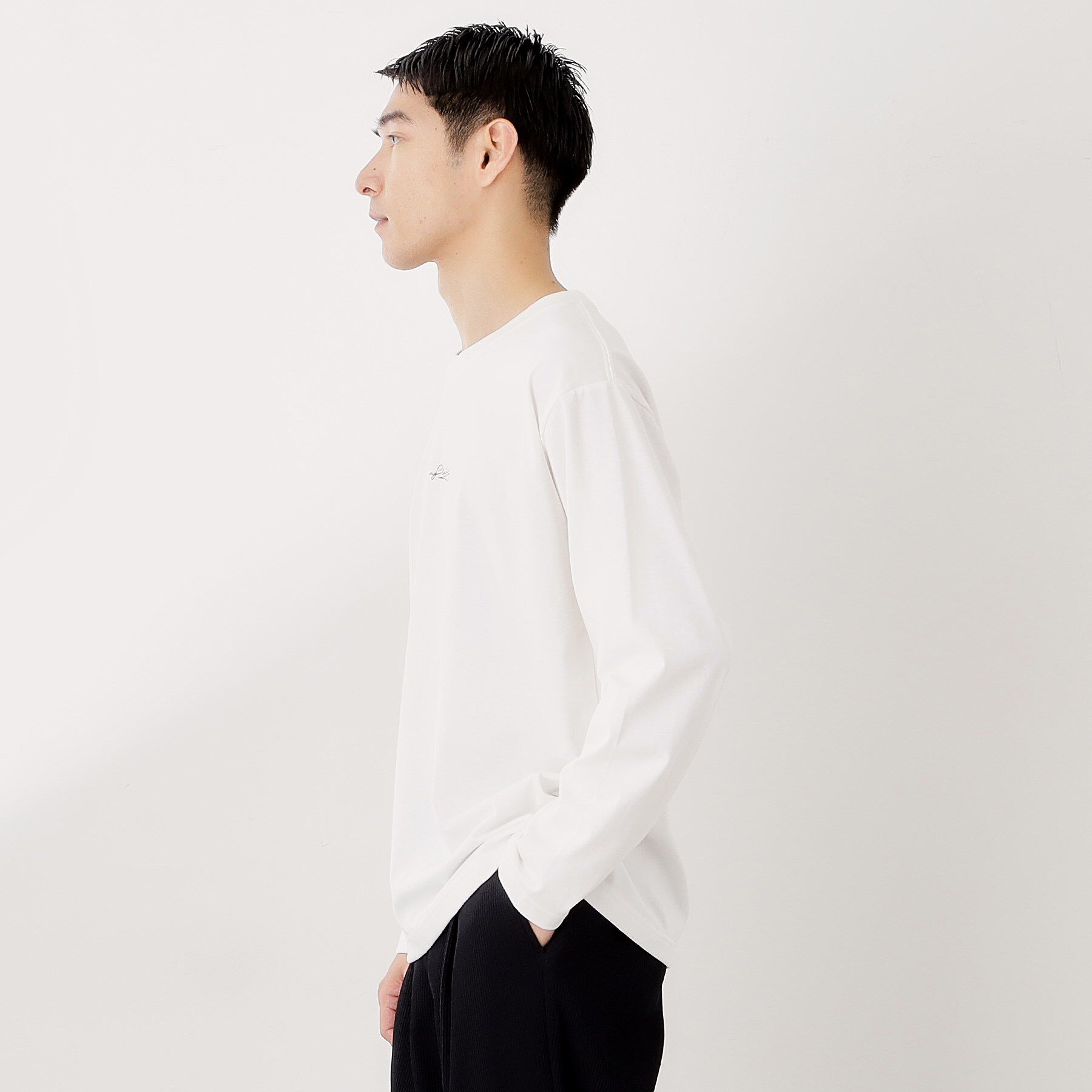 THE SHOP TK「フォトグラフプリント長袖Tシャツ【洗濯機OK】」|Tシャツ・カットソー|