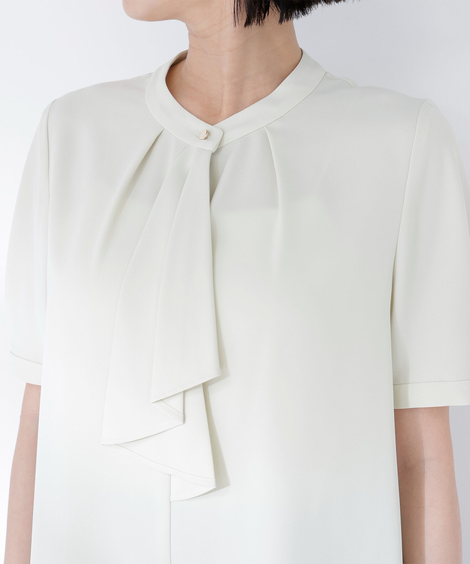  「ラッフルボウタイブラウス半袖」|シャツ・ブラウス|