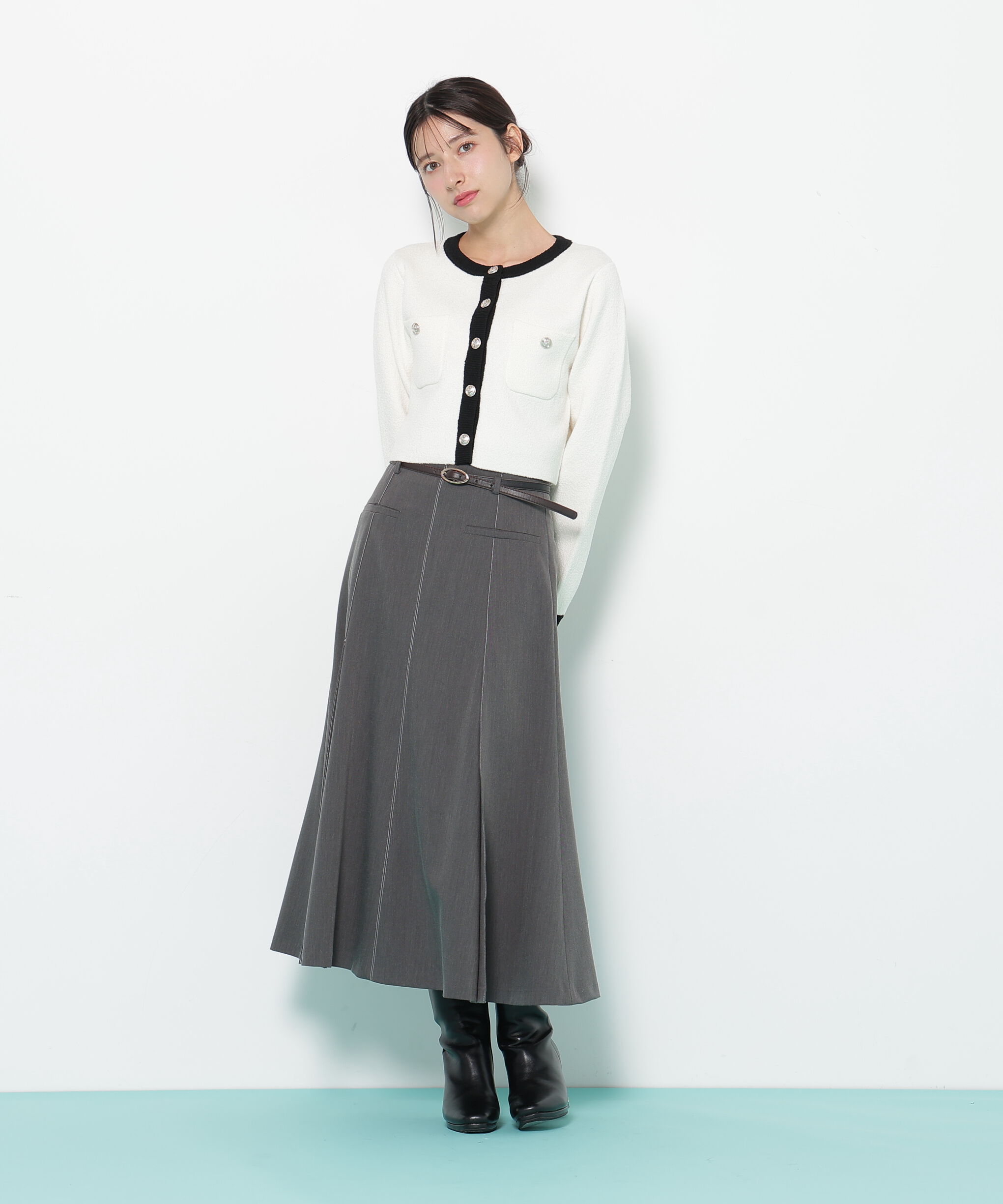  「ブークレーニットジャケット」|ニット・セーター|